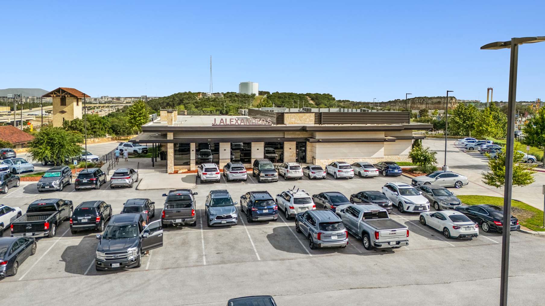 J. Alexander’s – San Antonio, TX_Property for Sale
