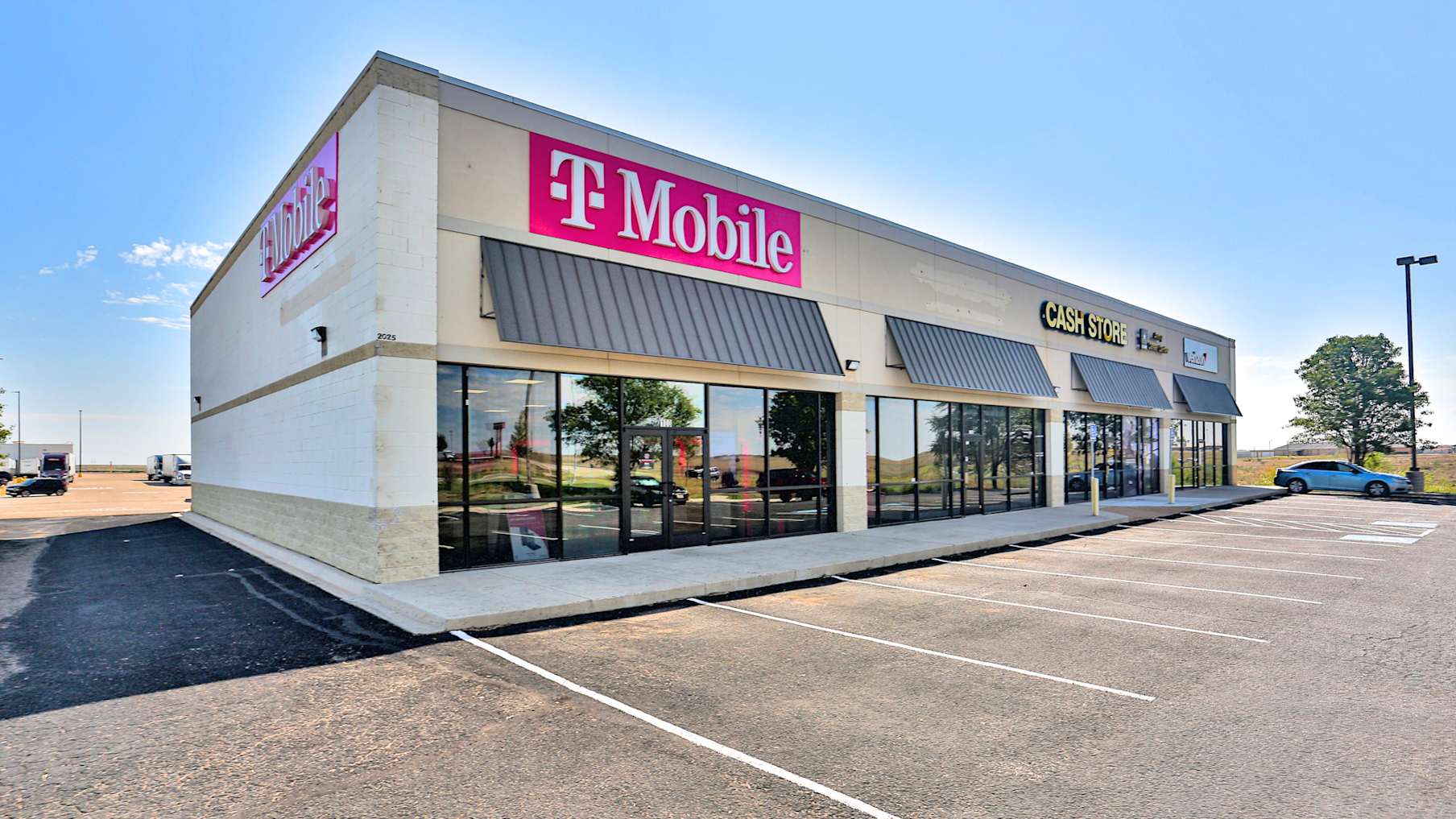 Dumas Corners Strip Center_Property for Sale