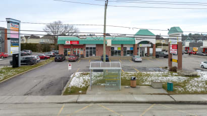 239 boul. Saint Luc - Commercial Property in Saint-Jean-sur-Richelieu 8_Property for Sale
