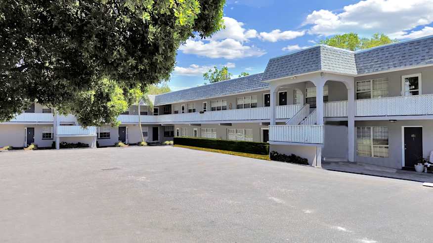 Kings Court Apartments 4_Property for Sale