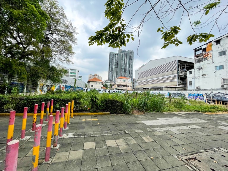 Freehold Land on Rama IV Road Bangkok Property for Sa...