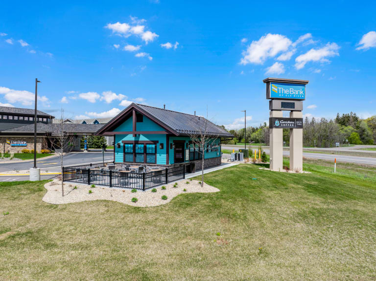 Caribou Coffee - Zimmerman, MN_Property for Sale