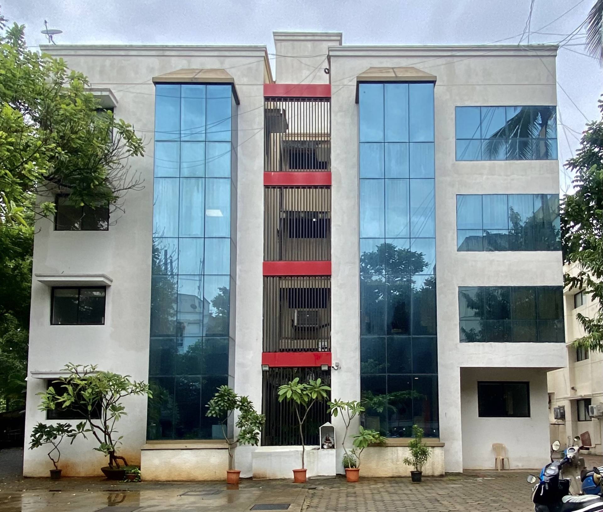 Equinox Managed Work Space (RKKR Building), Off Greenways Road,