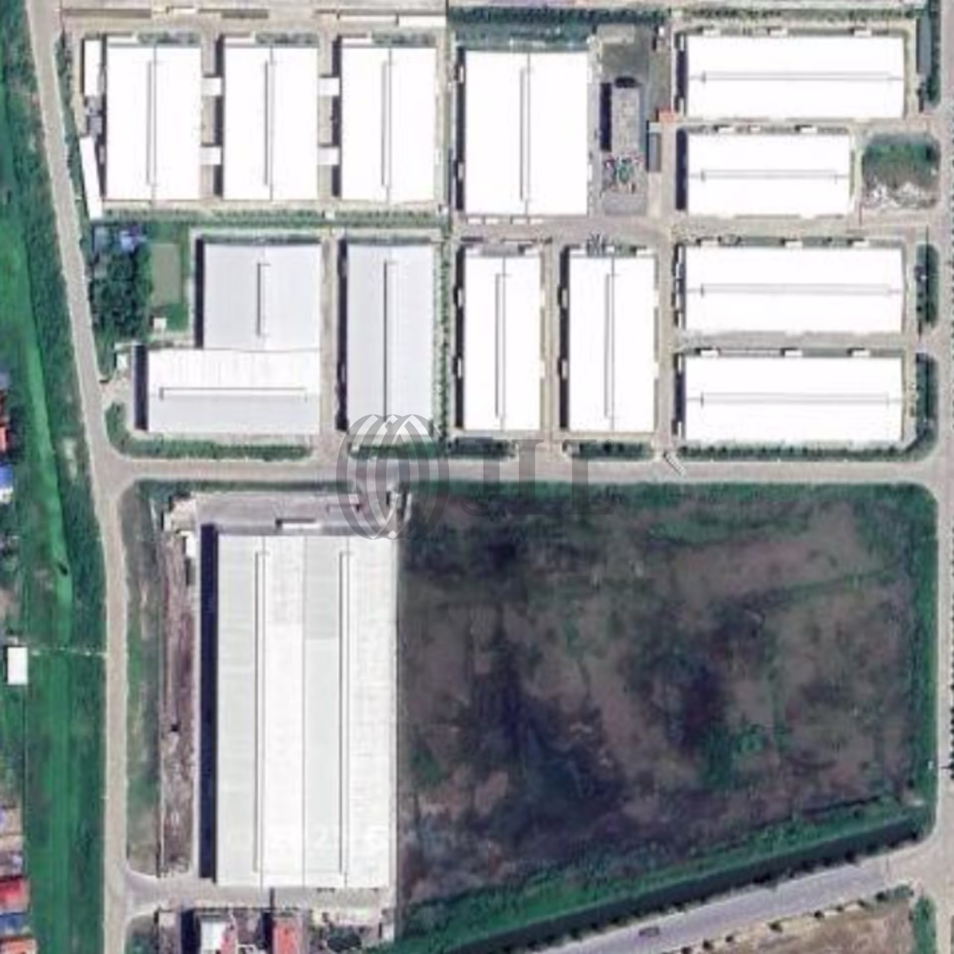 Nam Cau Kien Industrial Park