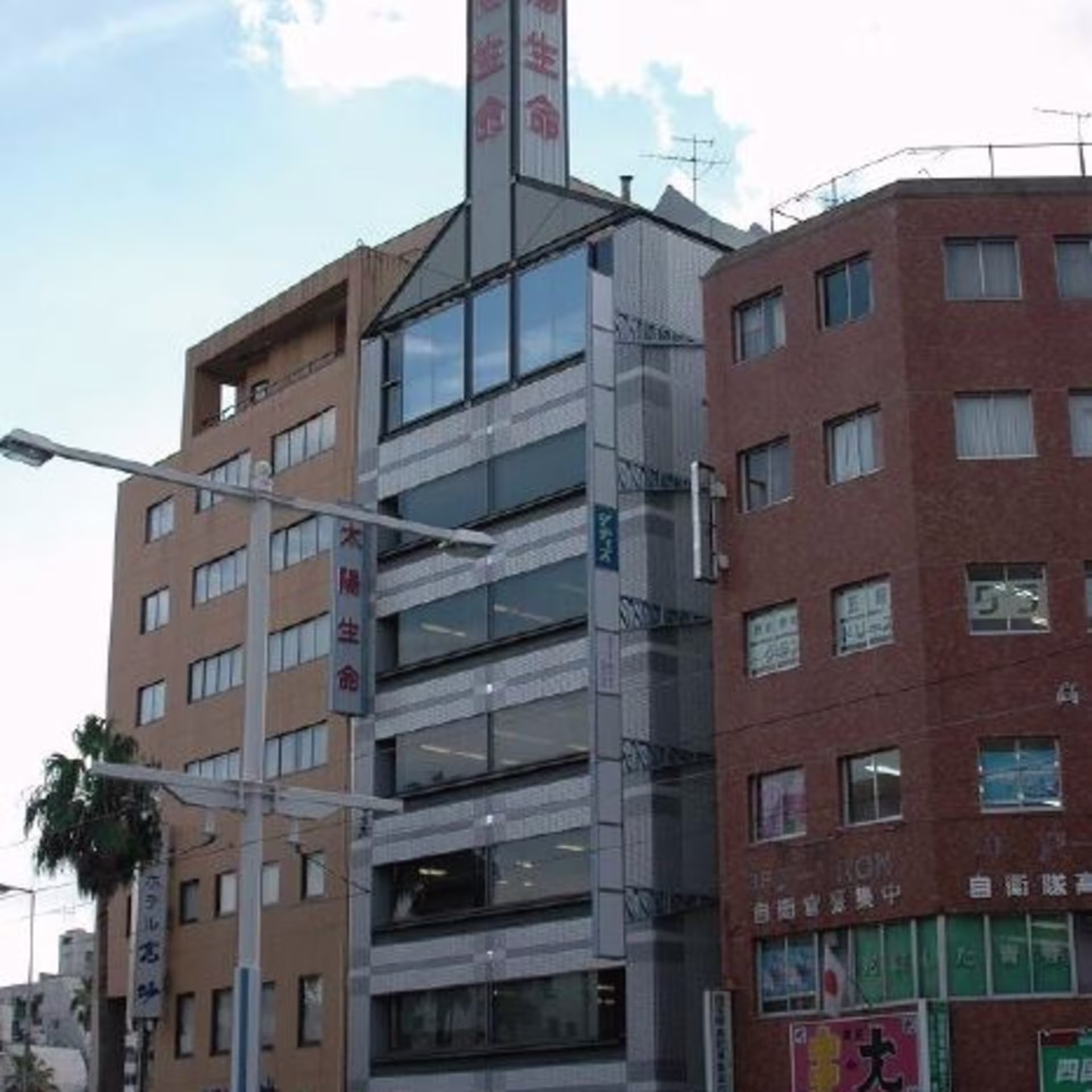 駅前町2-16