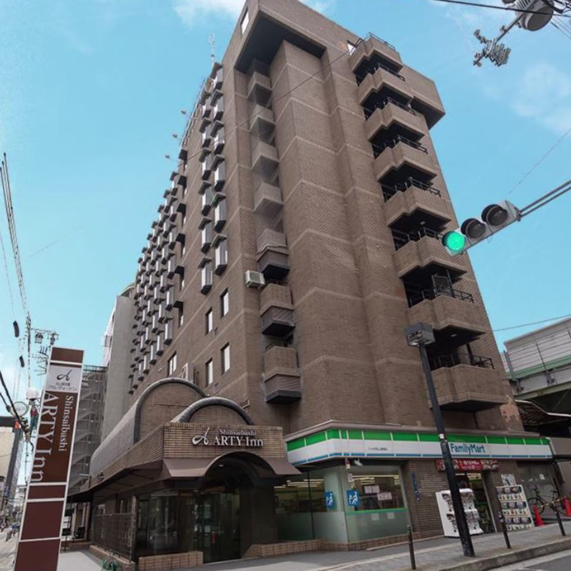 西心斎橋2-17-3