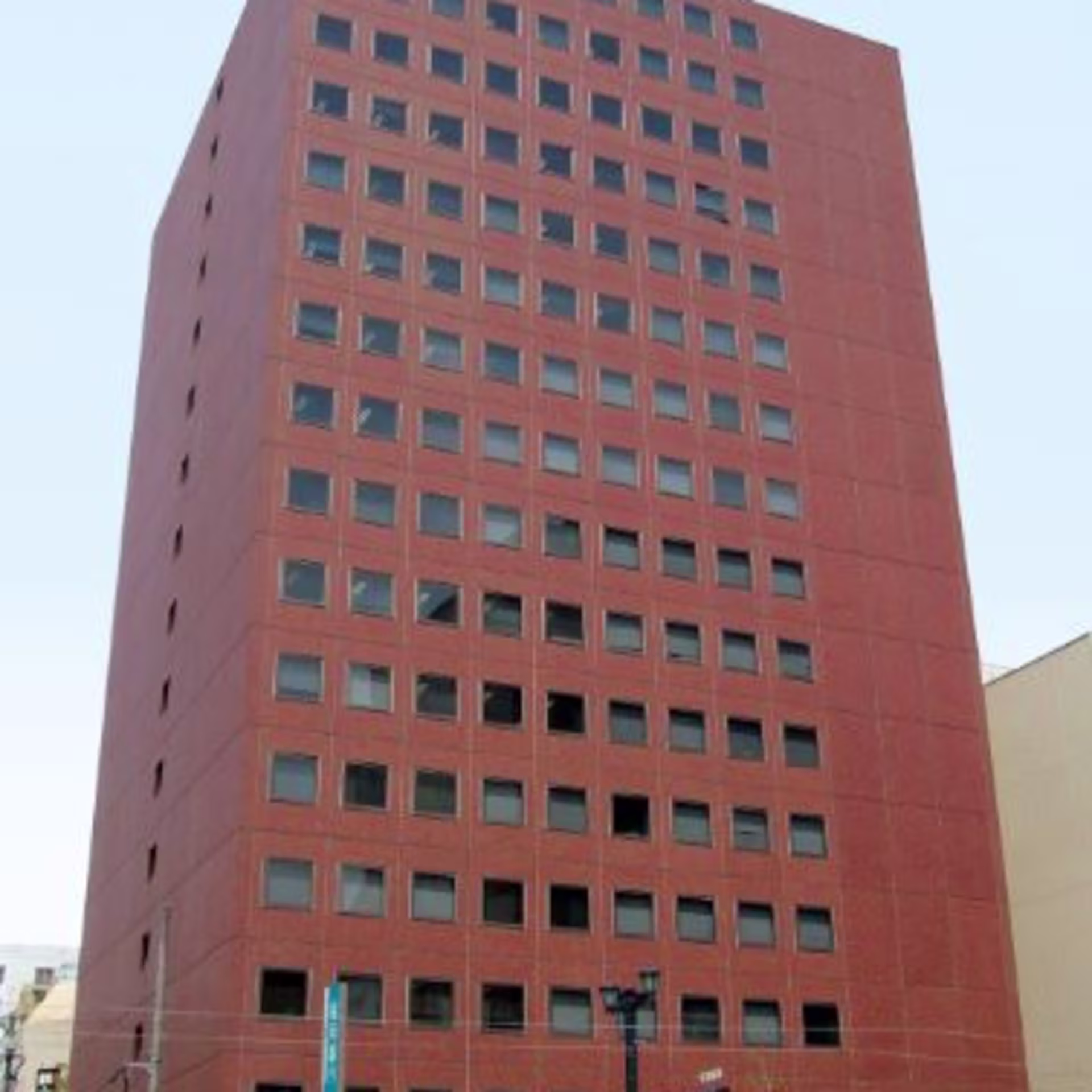 大手町2-7-10