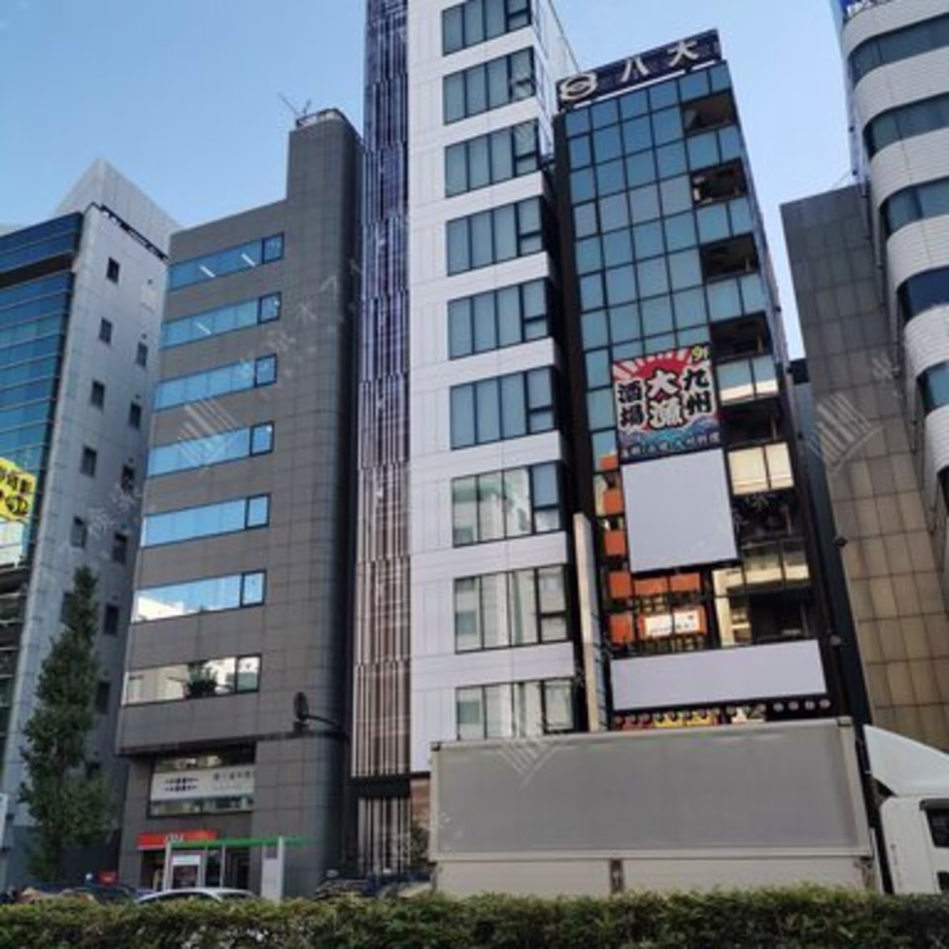 浜松町1-27-13