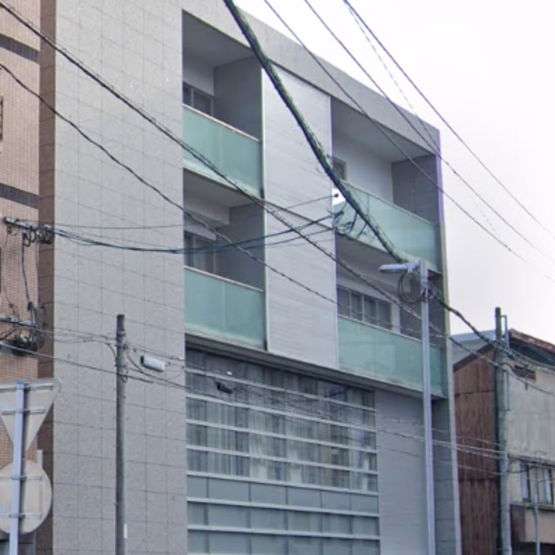 須崎町1-17-1