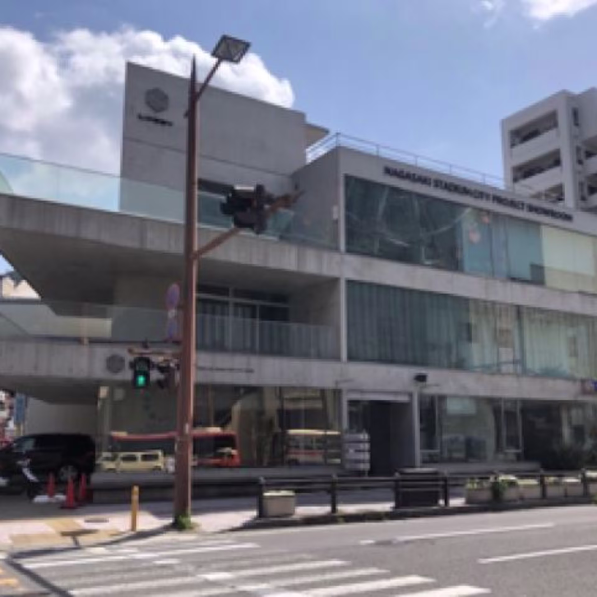 目覚町4-1