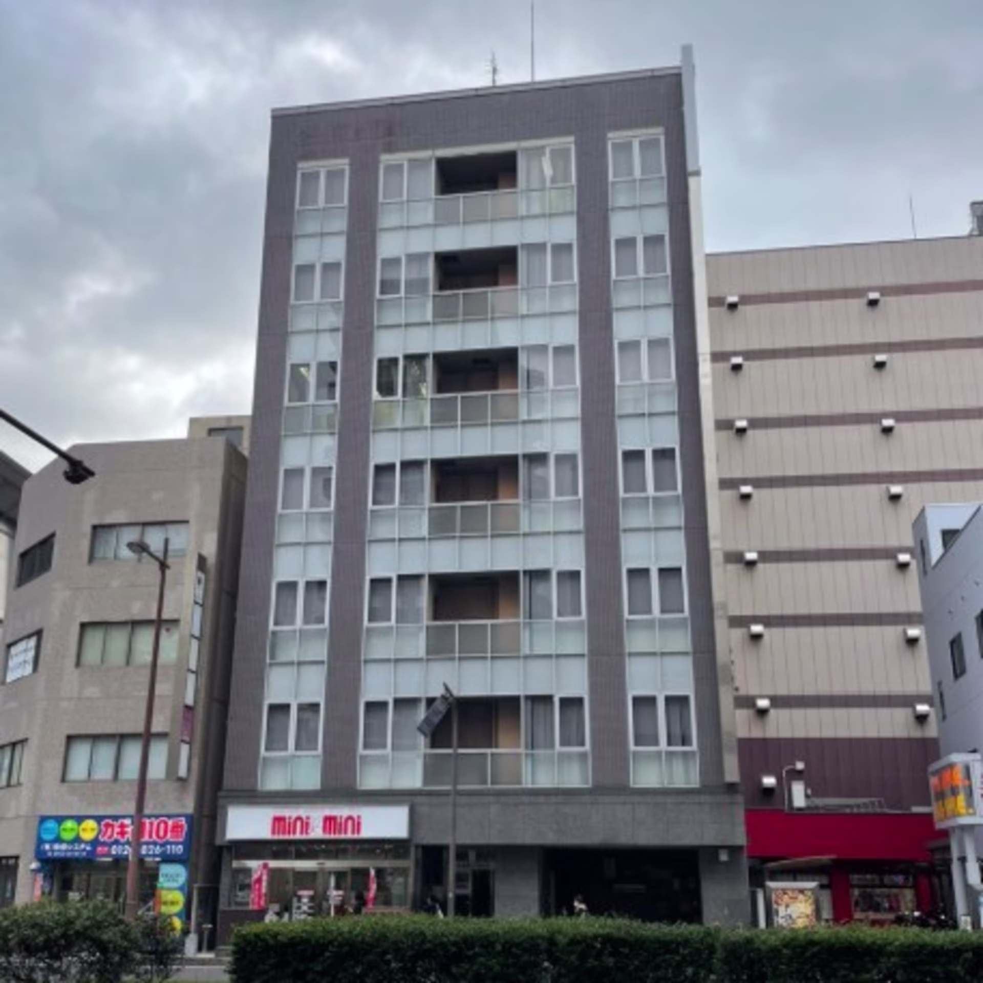 三浦町1-32