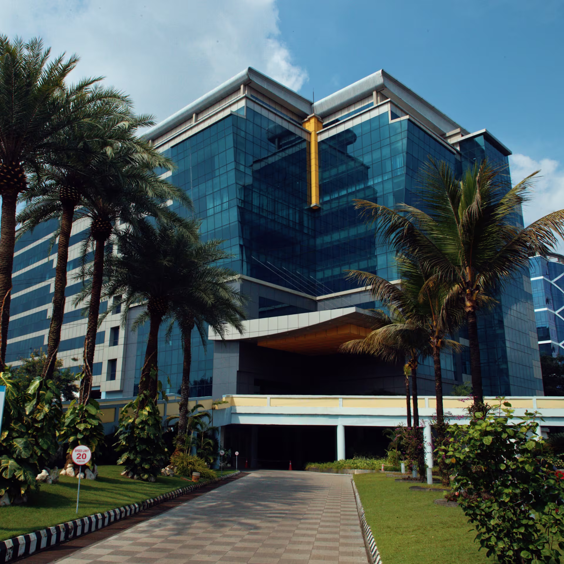 Seaport - Airport Road Near CSEZ Post Office