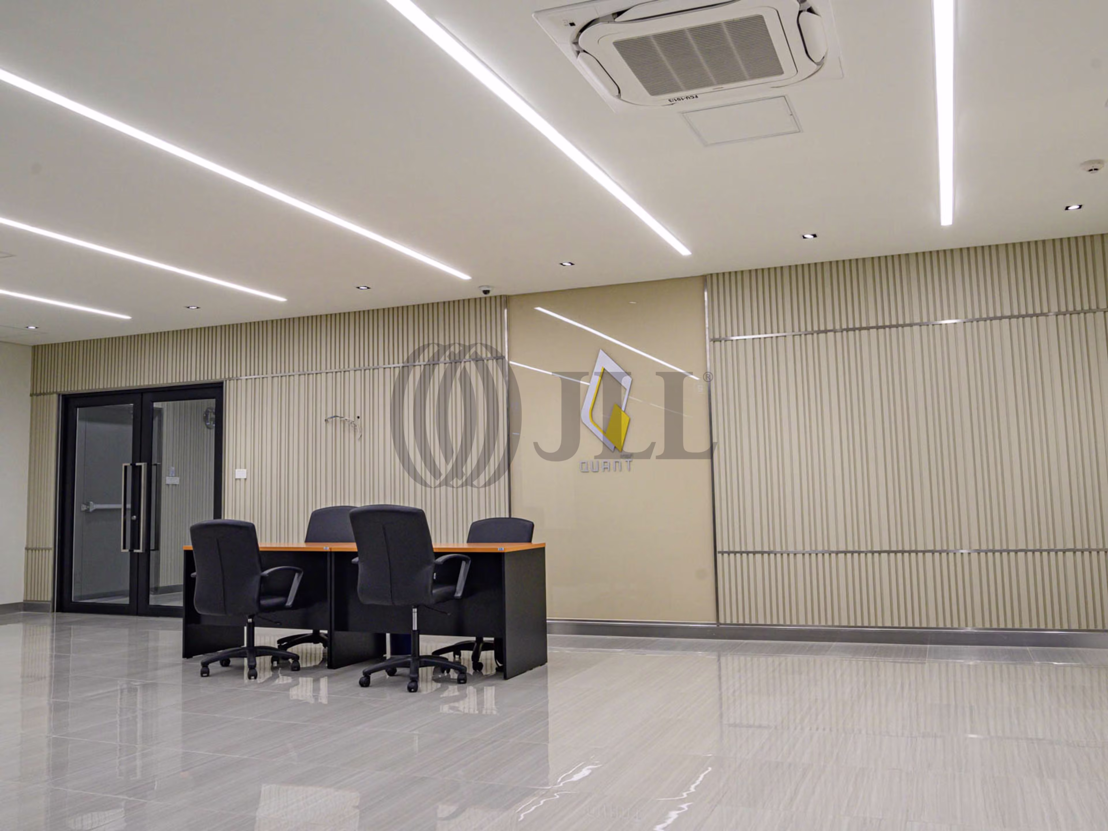 Quant - Sukhumvit 25 (WHAKW)