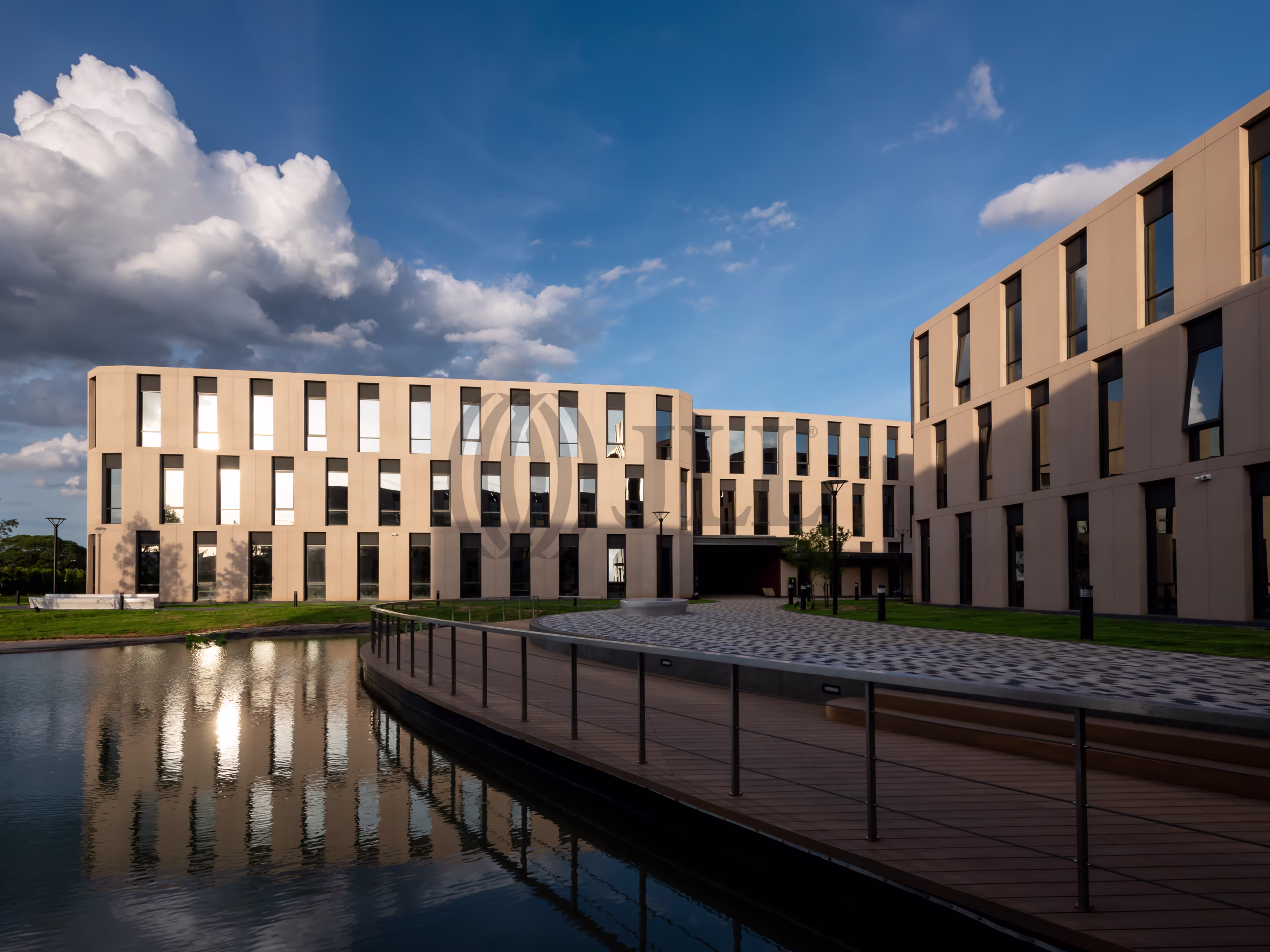 Rangsit Business Park อาคาร A