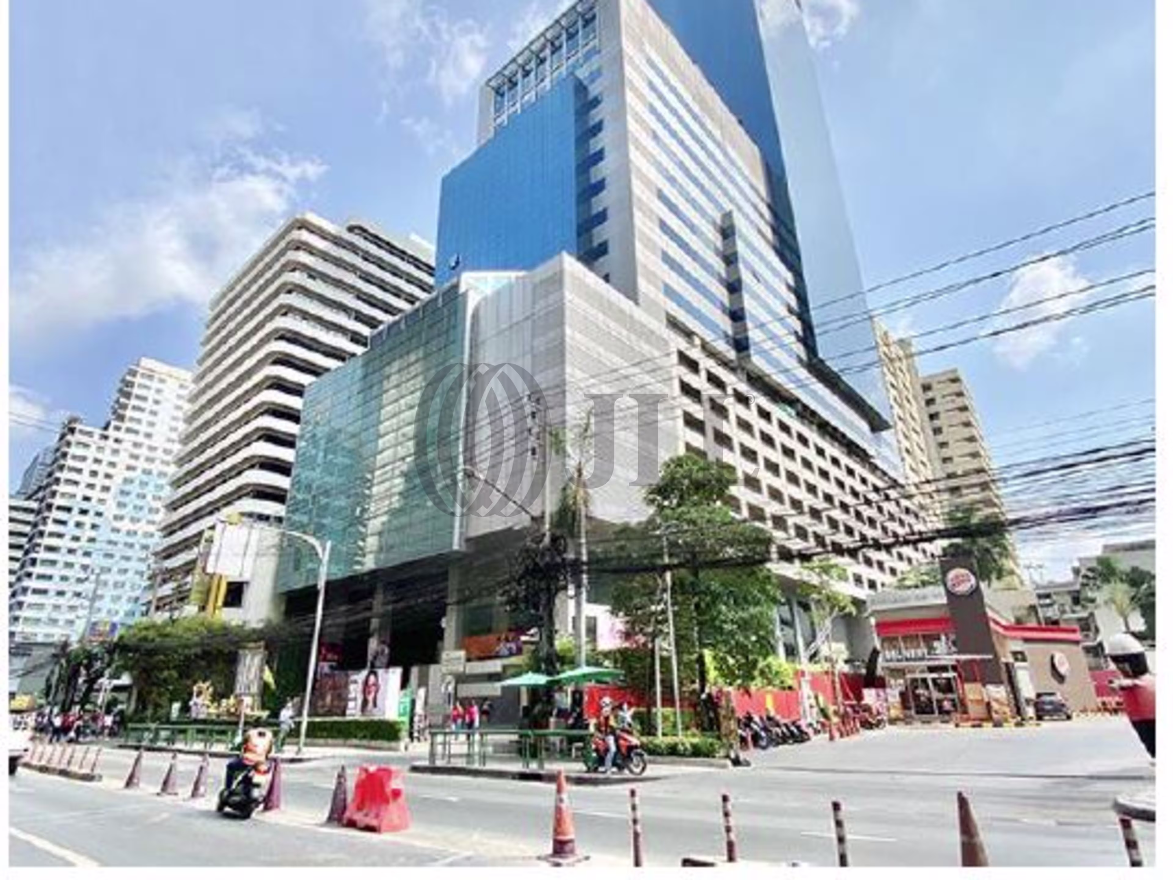 GMM Grammy Place