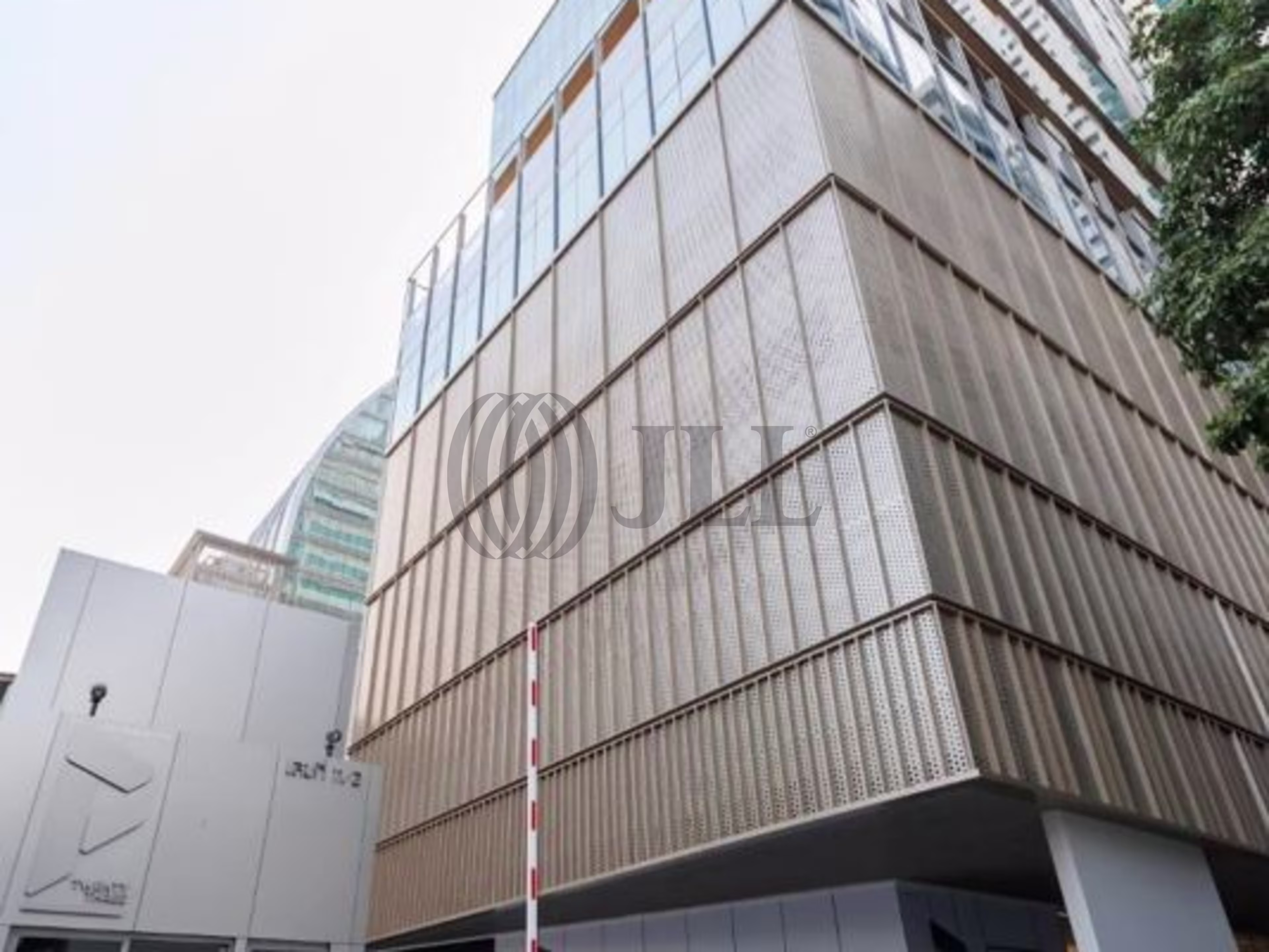 P23 Office Building