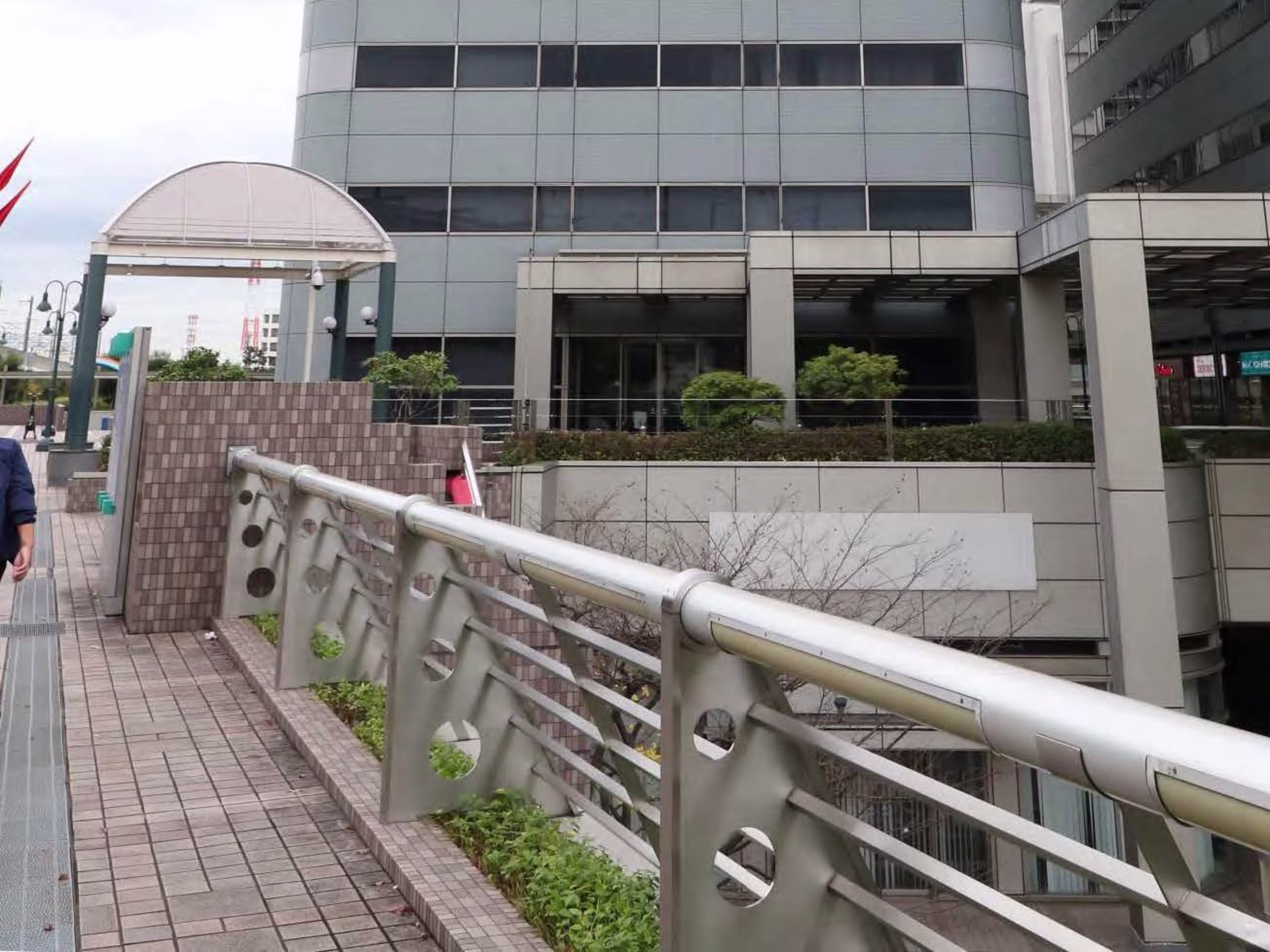 ラムザB棟