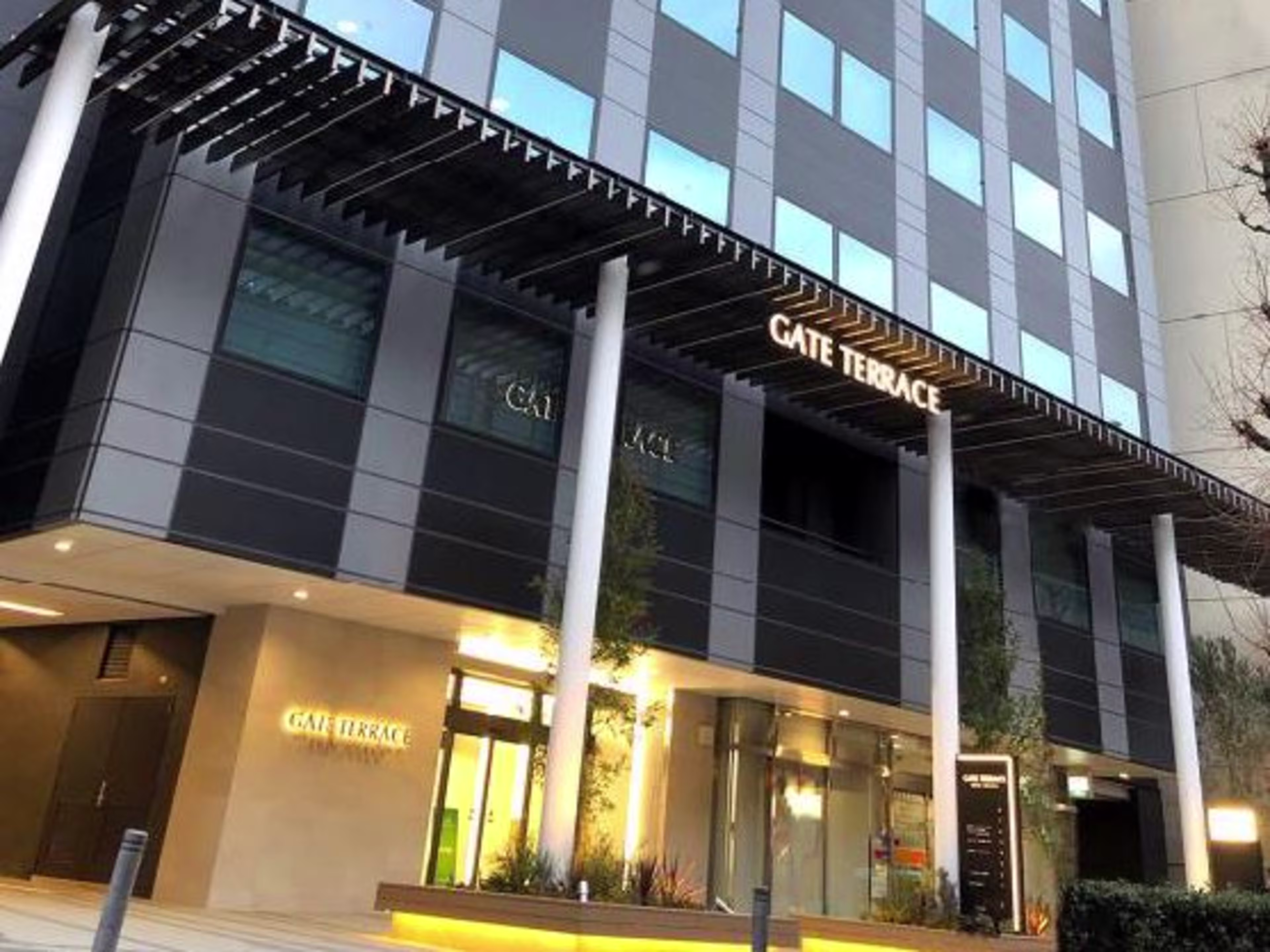 GATE TERRACE SHIN OSAKA（ゲートテラス新大阪）