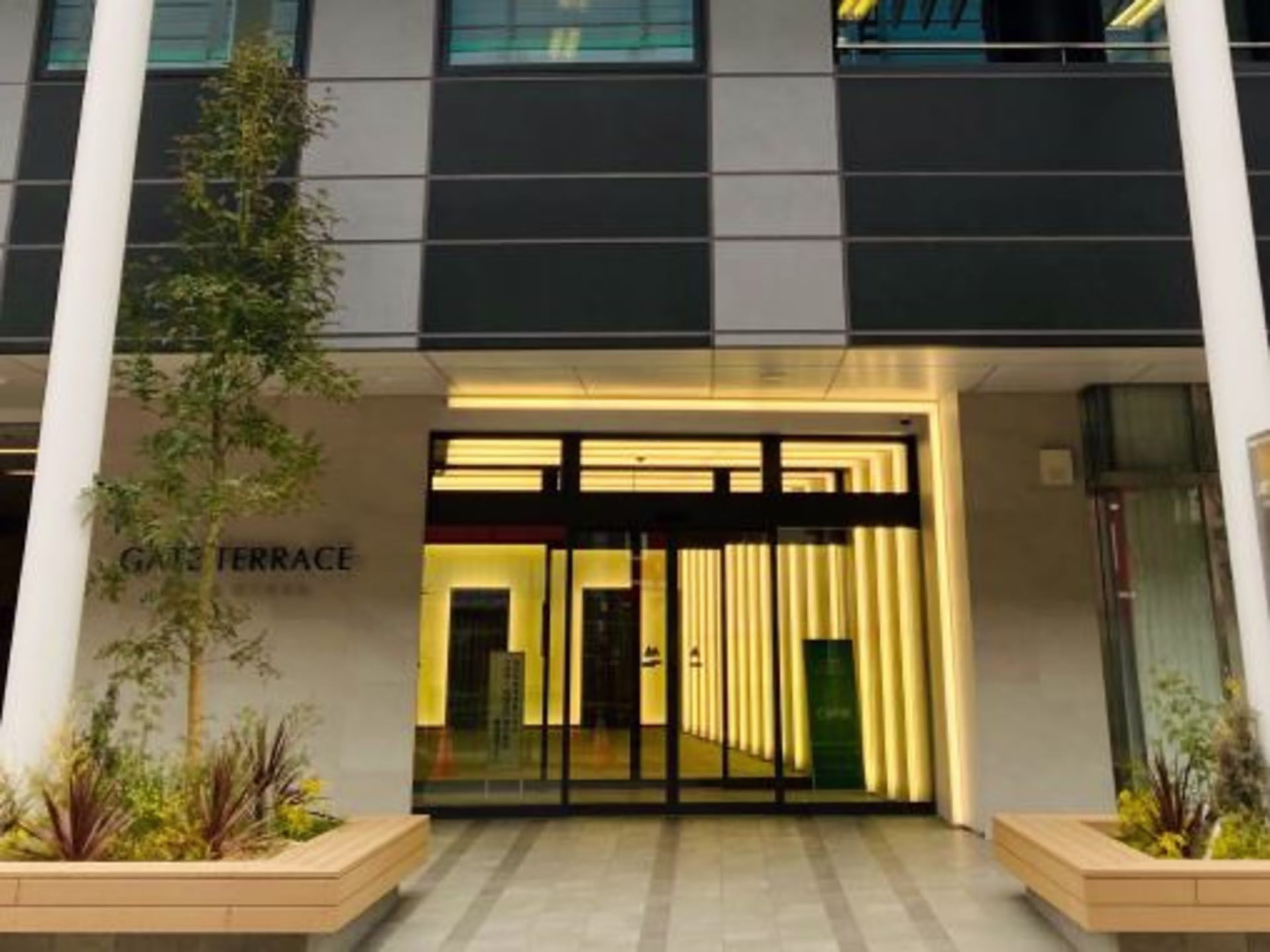 GATE TERRACE SHIN OSAKA（ゲートテラス新大阪）