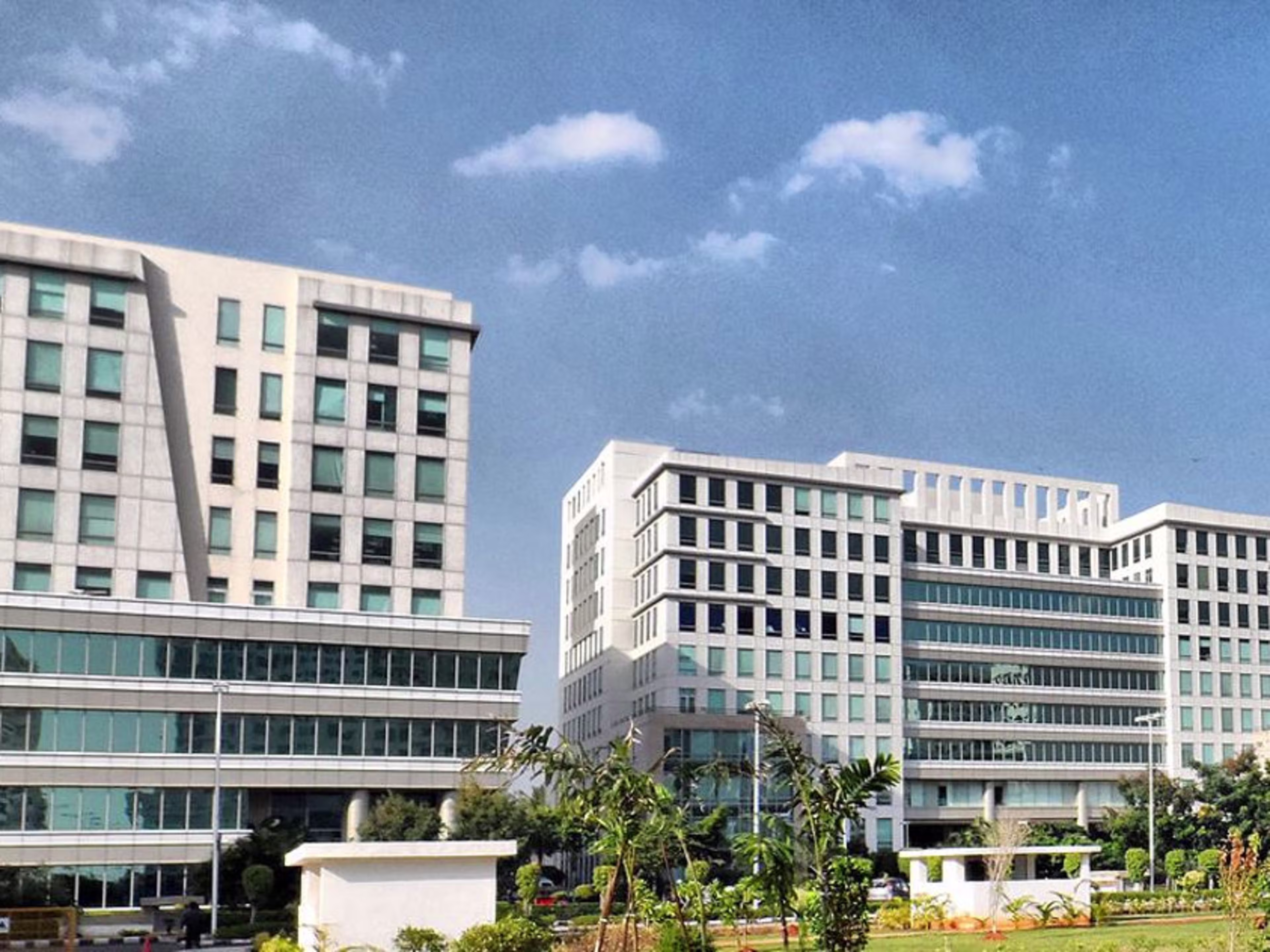 DLF IT SEZ Block 4