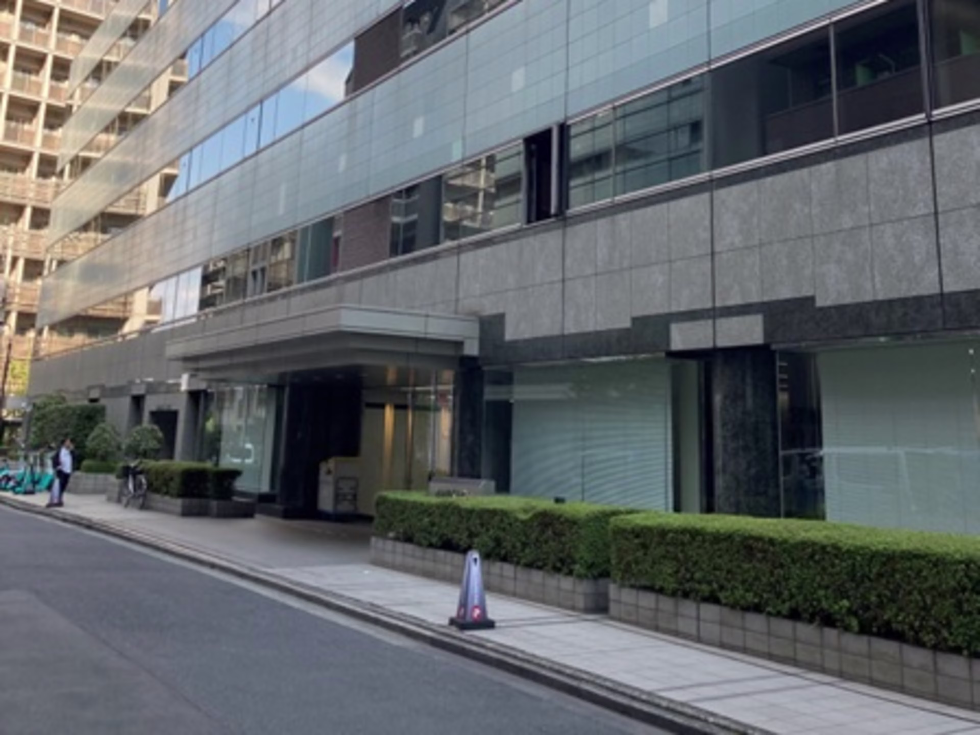 西新宿KFビル
