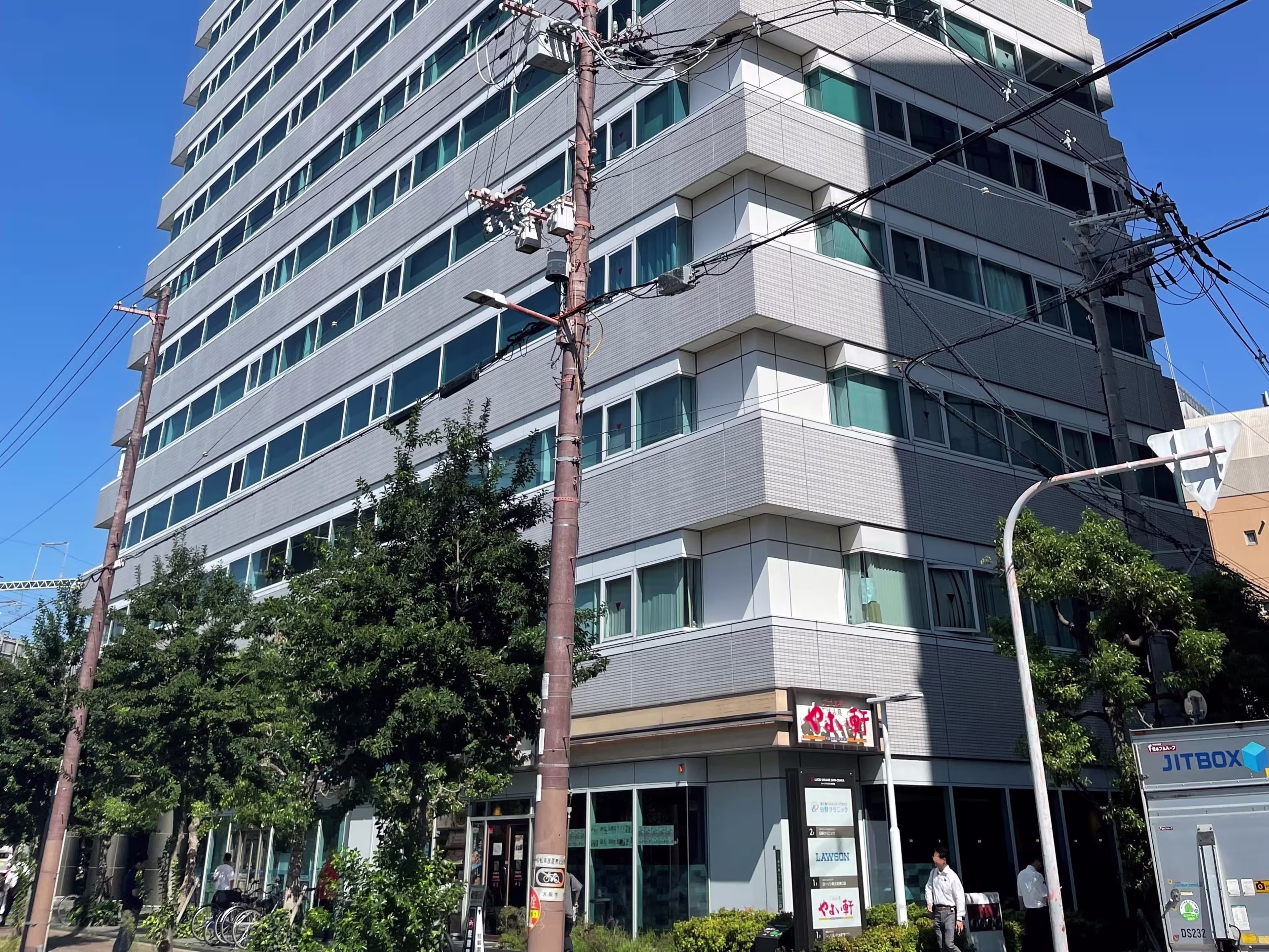 LUCID SQUARE SHIN OSAKA（ルーシッドスクエア新大阪）