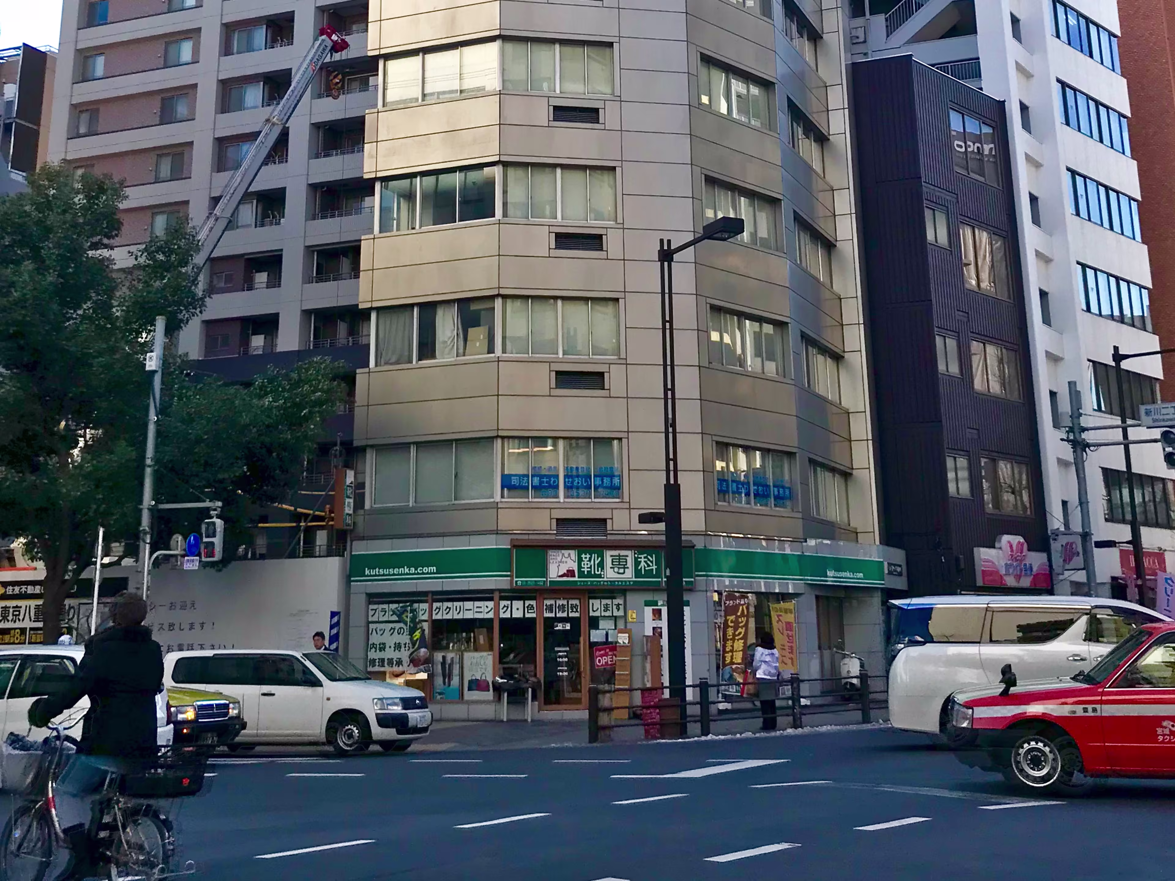 AUBE新川ビル