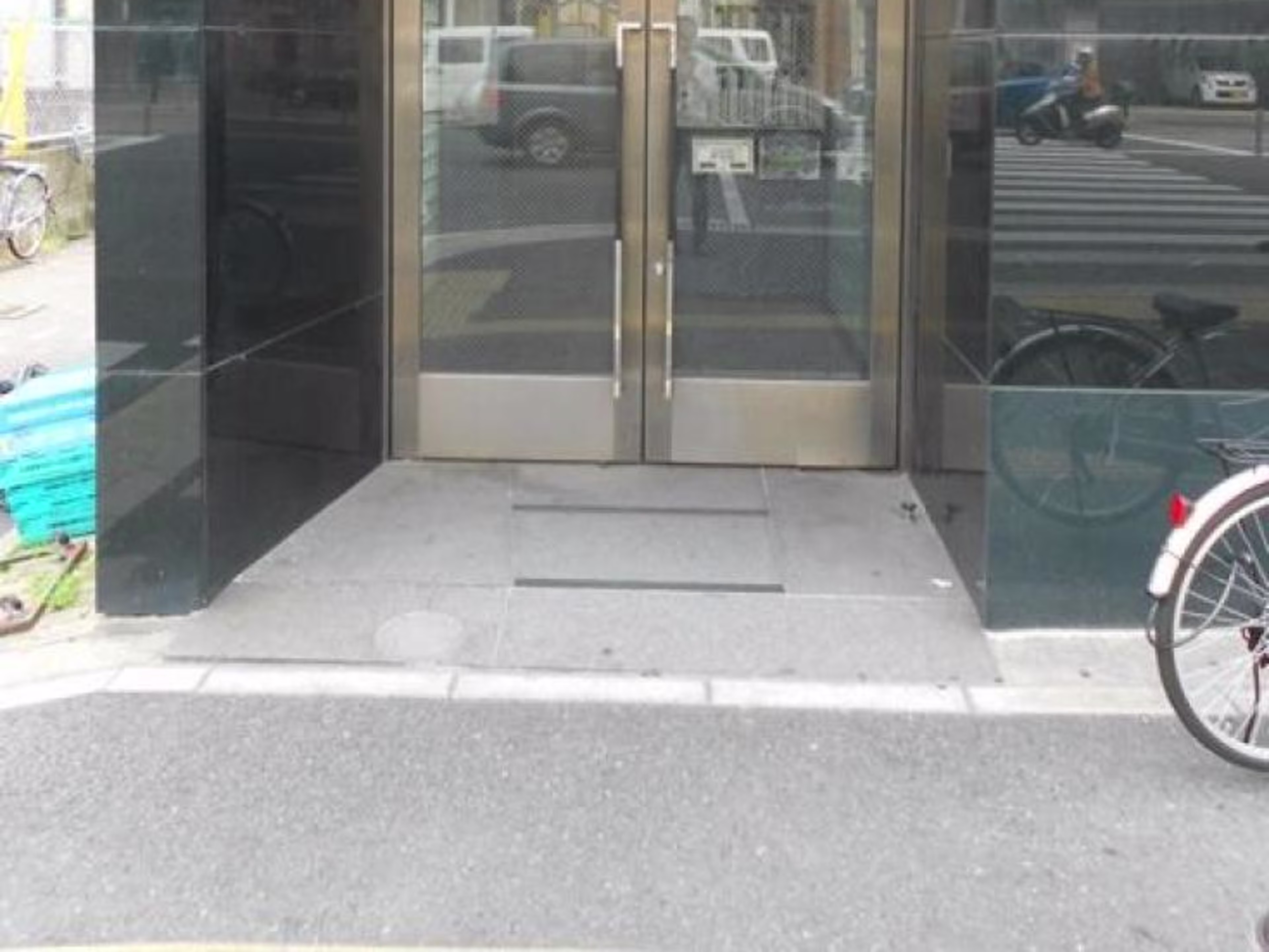 トライアルビル