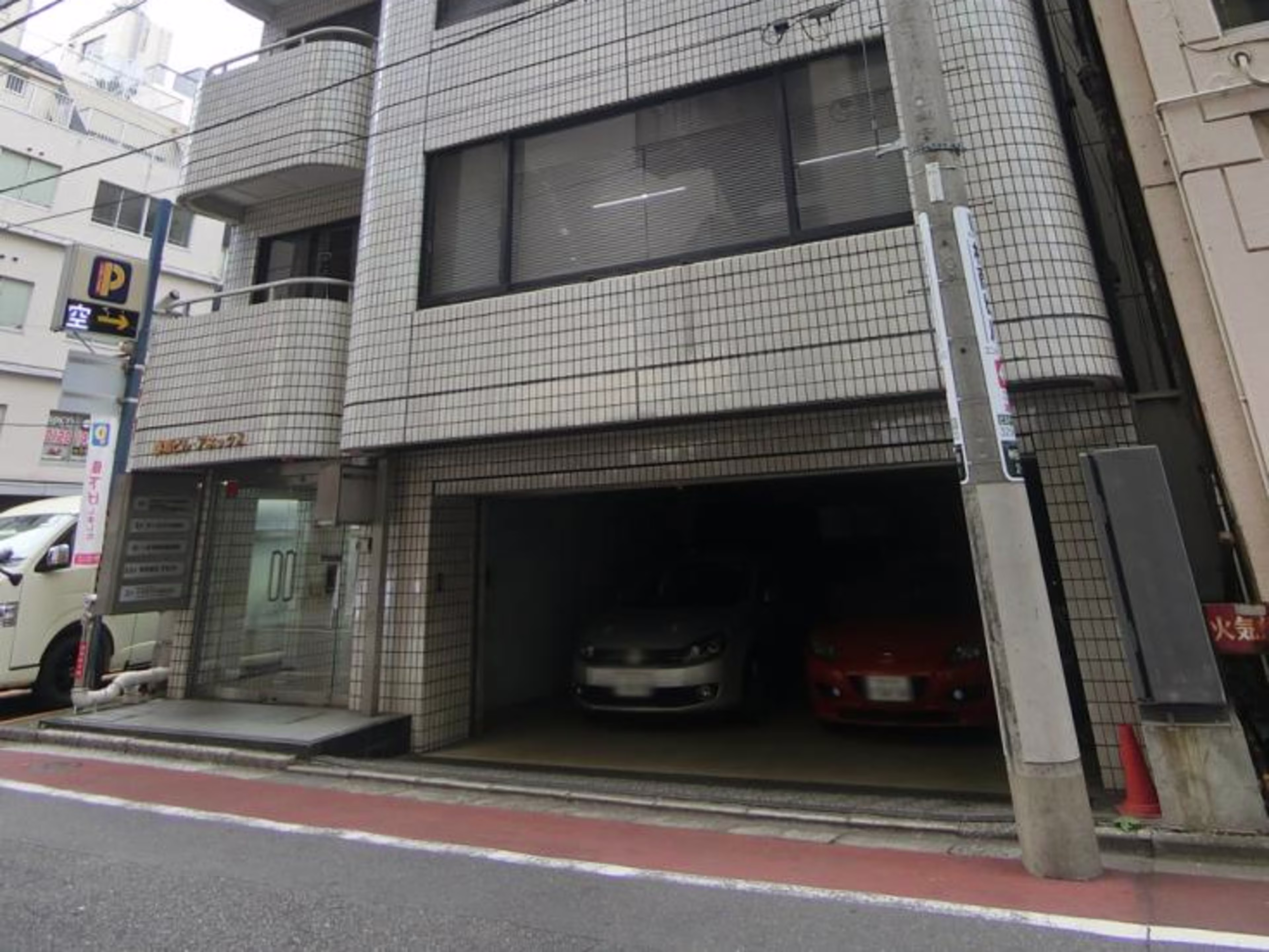 香取ビルアネックス