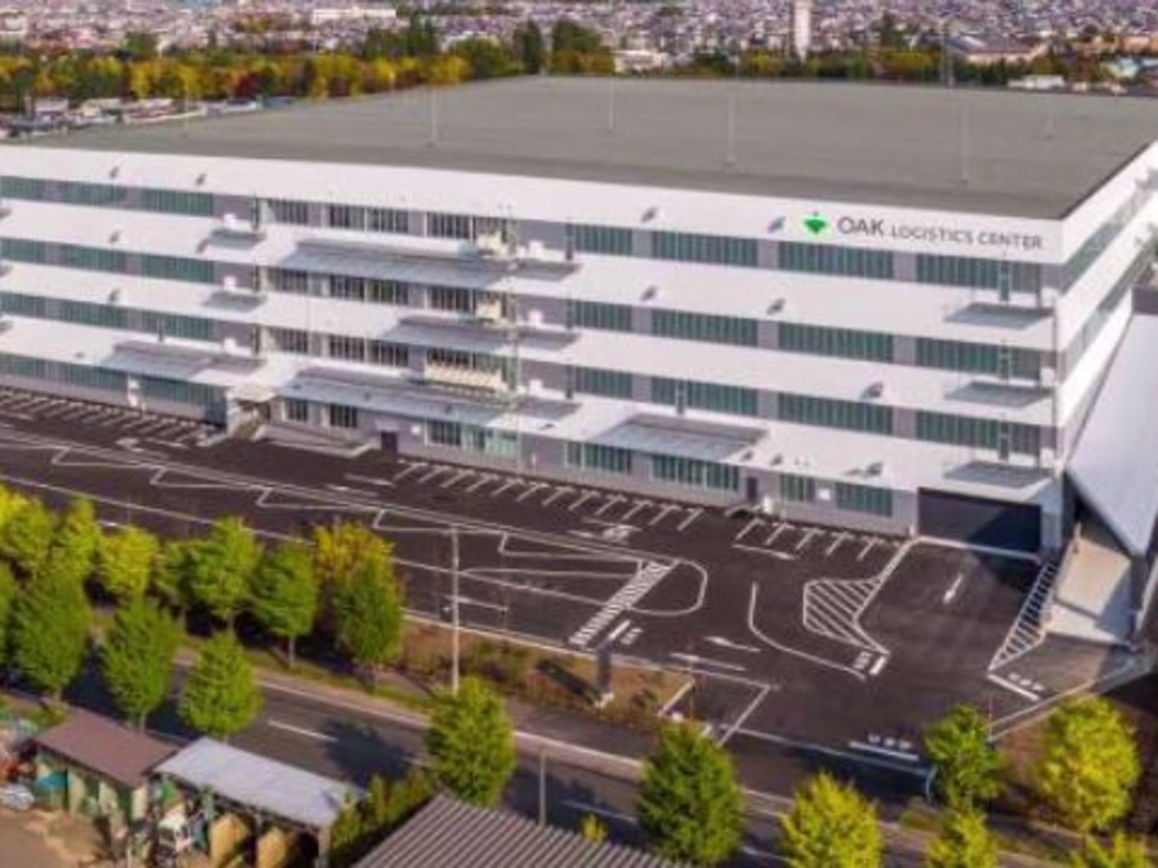 OAK LOGISTICS CENTER発寒
