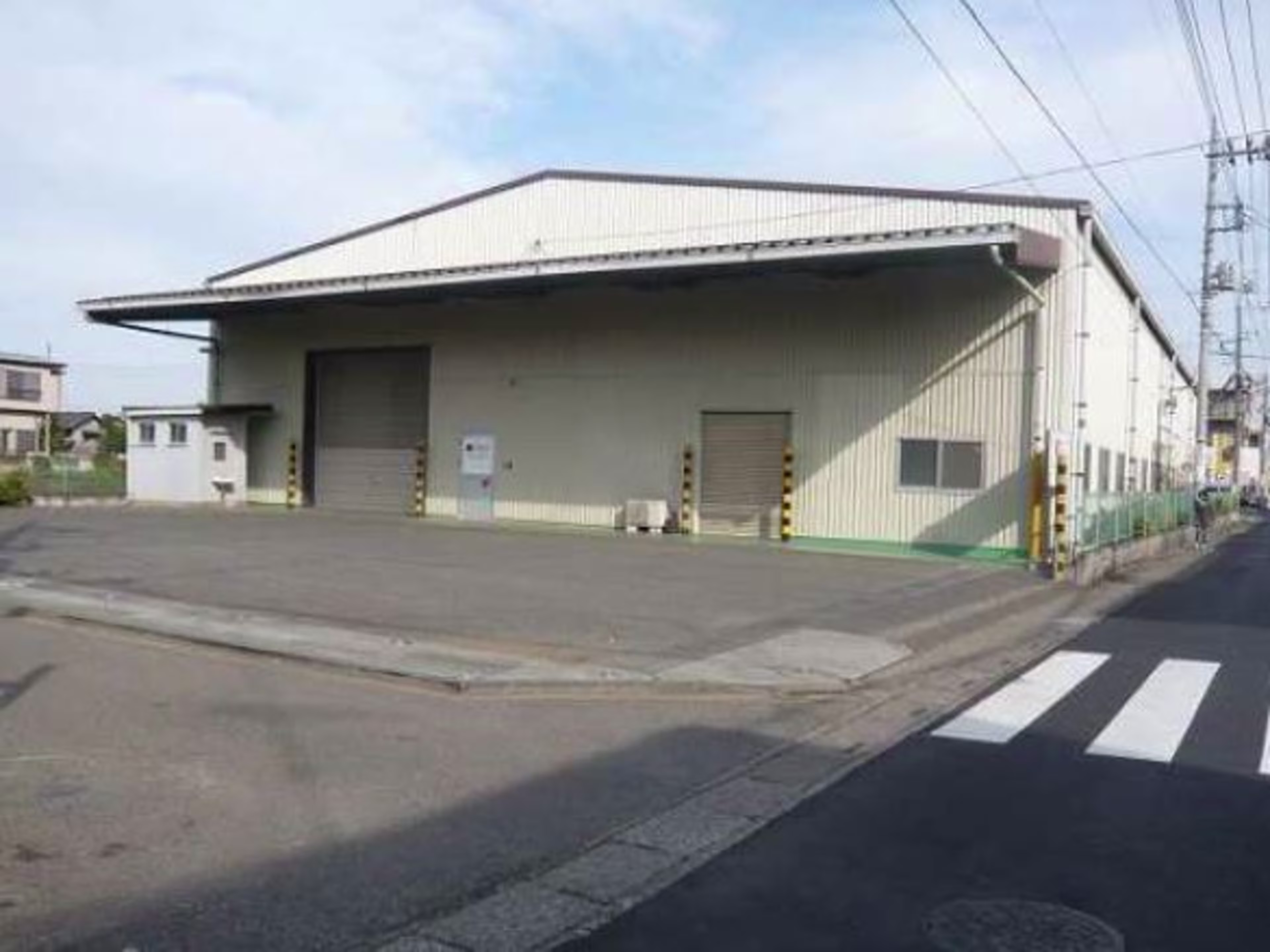 【一棟貸】尾崎倉庫