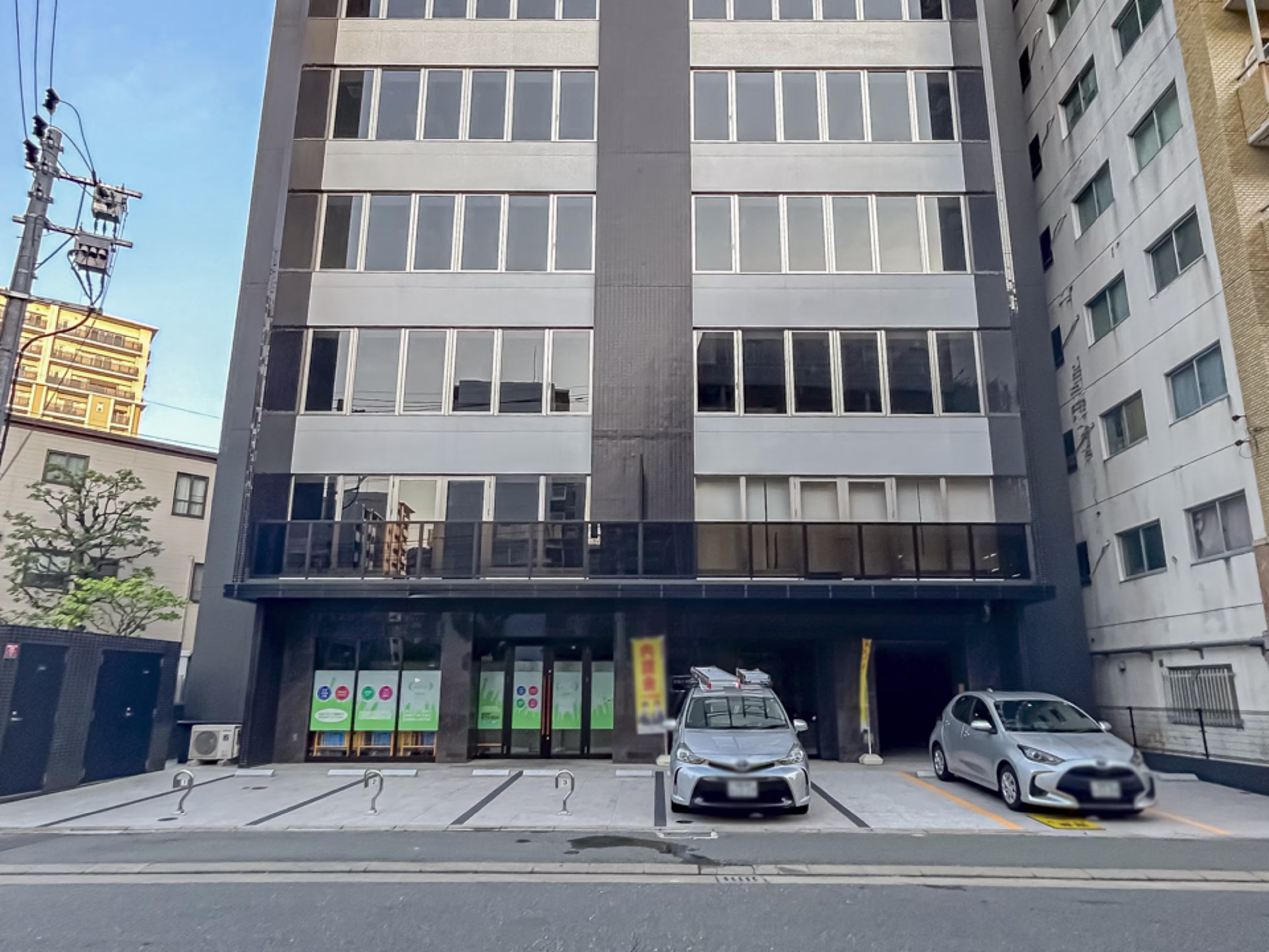 ESLEAD GRAND BUREAU HAKATA EKIMAE（エスリードグランビューロー博多駅前）