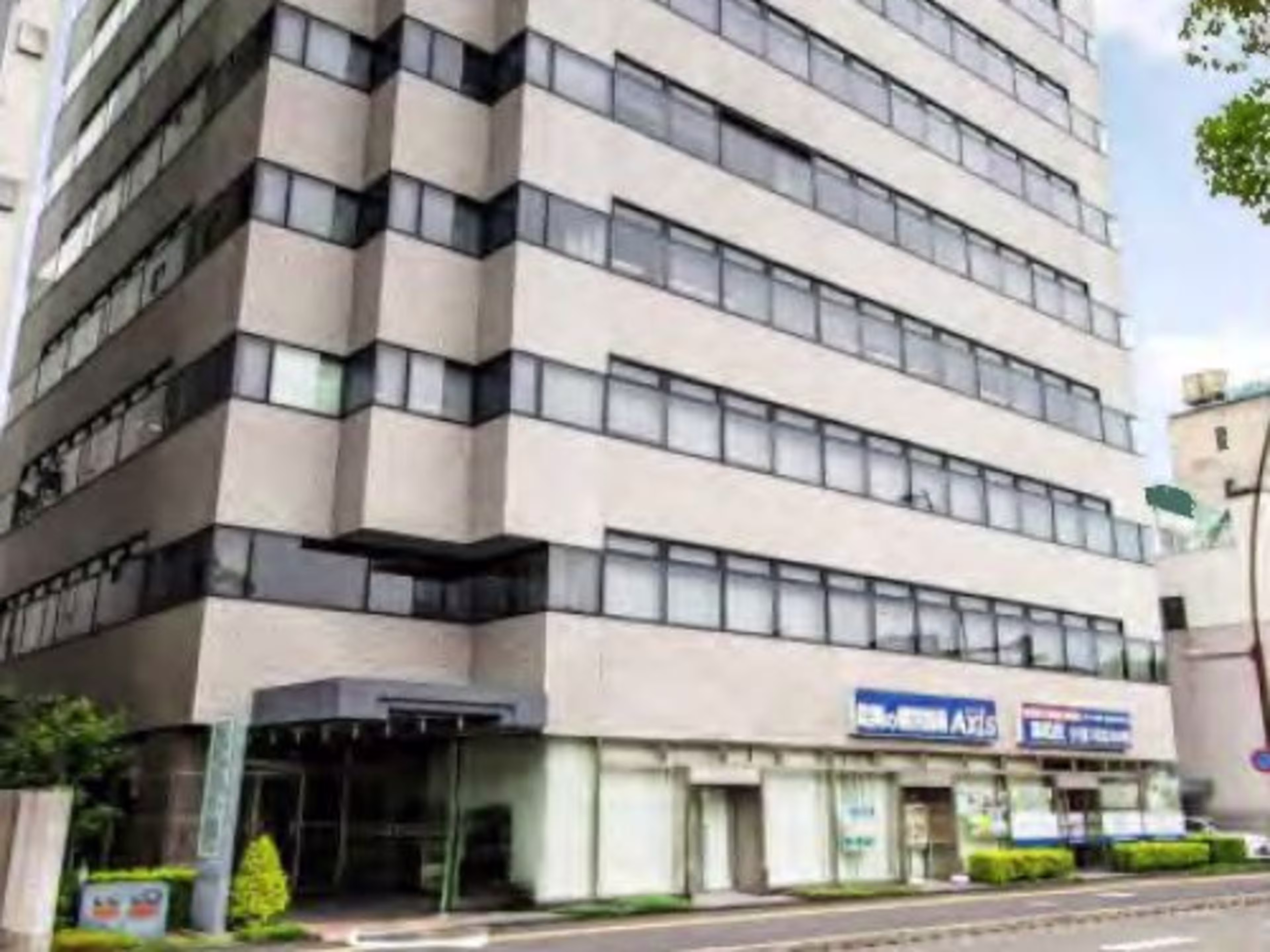日本生命高松駅前ビル