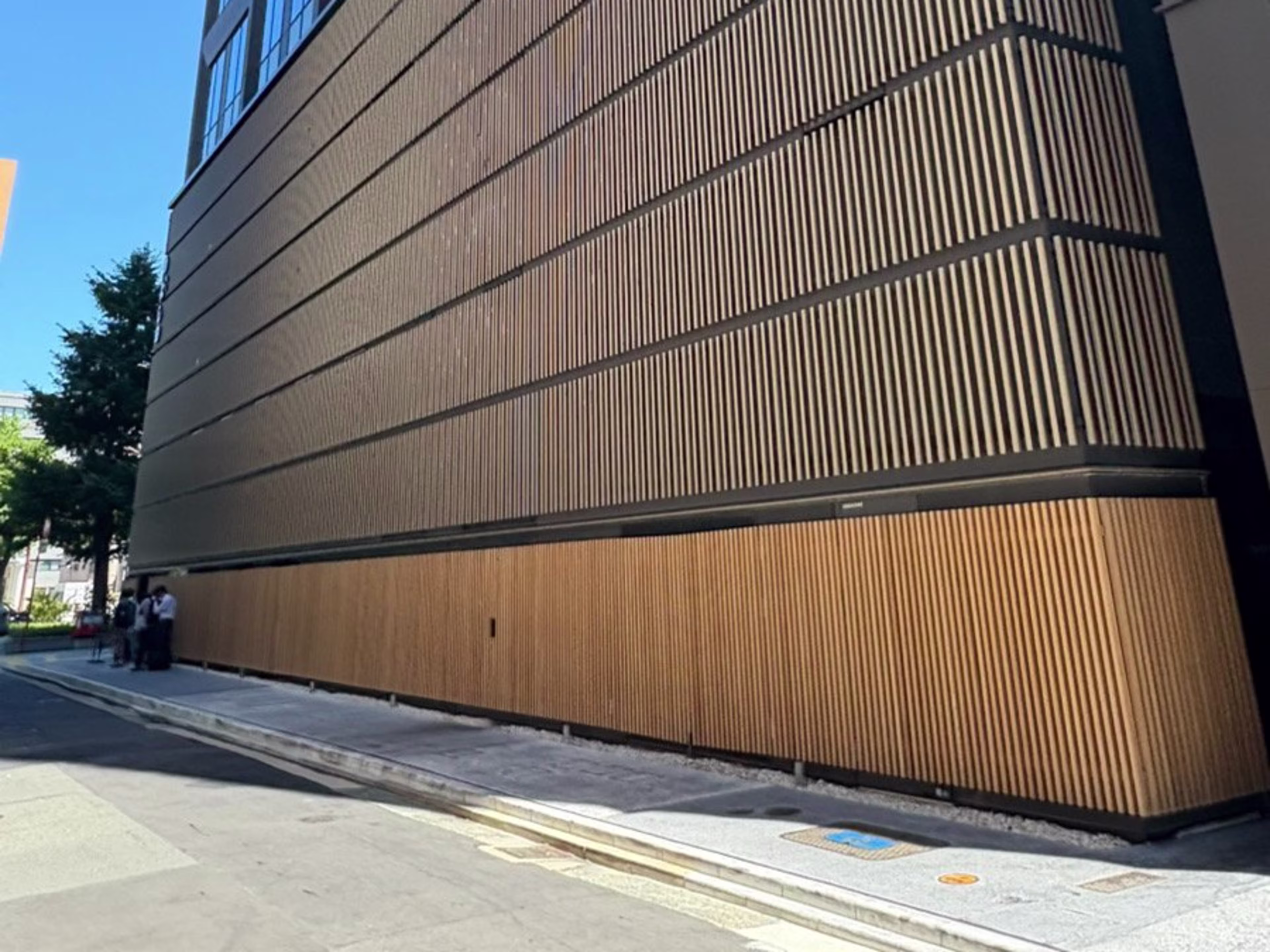 YOSHIDA BUILDING.