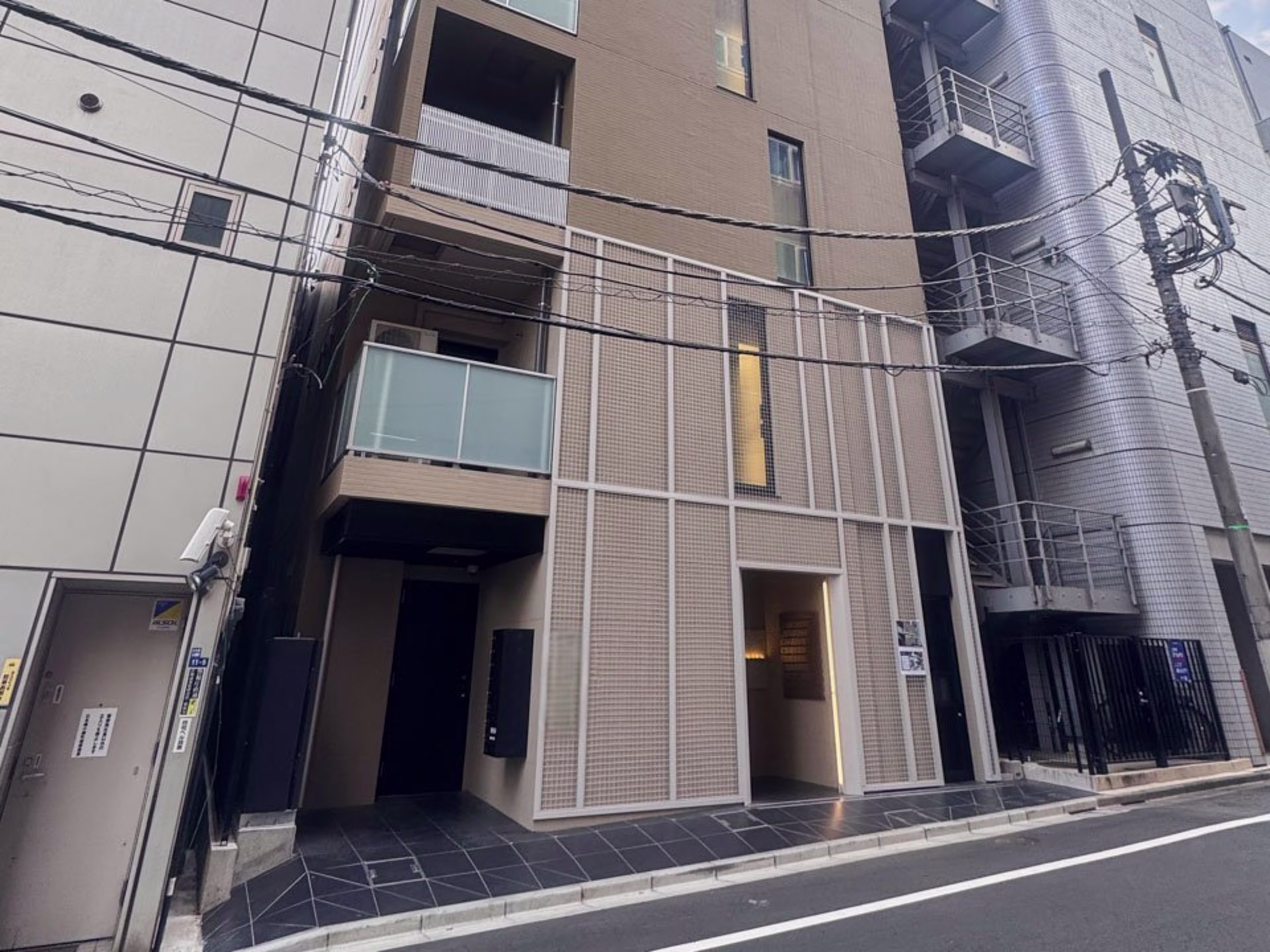 Biz Feel KAYABACHO（Biz Feel 茅場町）