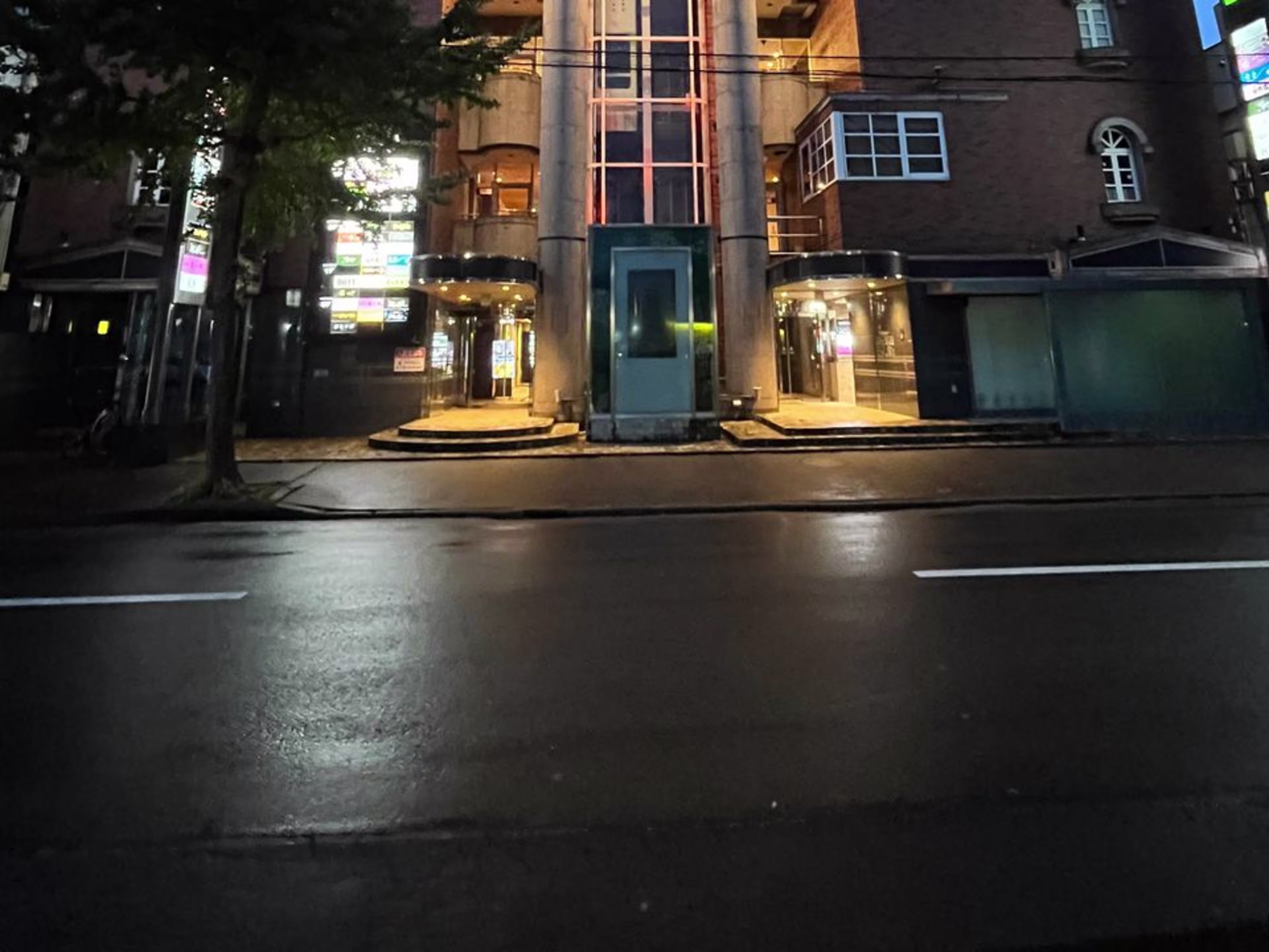 フェニックスビル（PHOENIX）