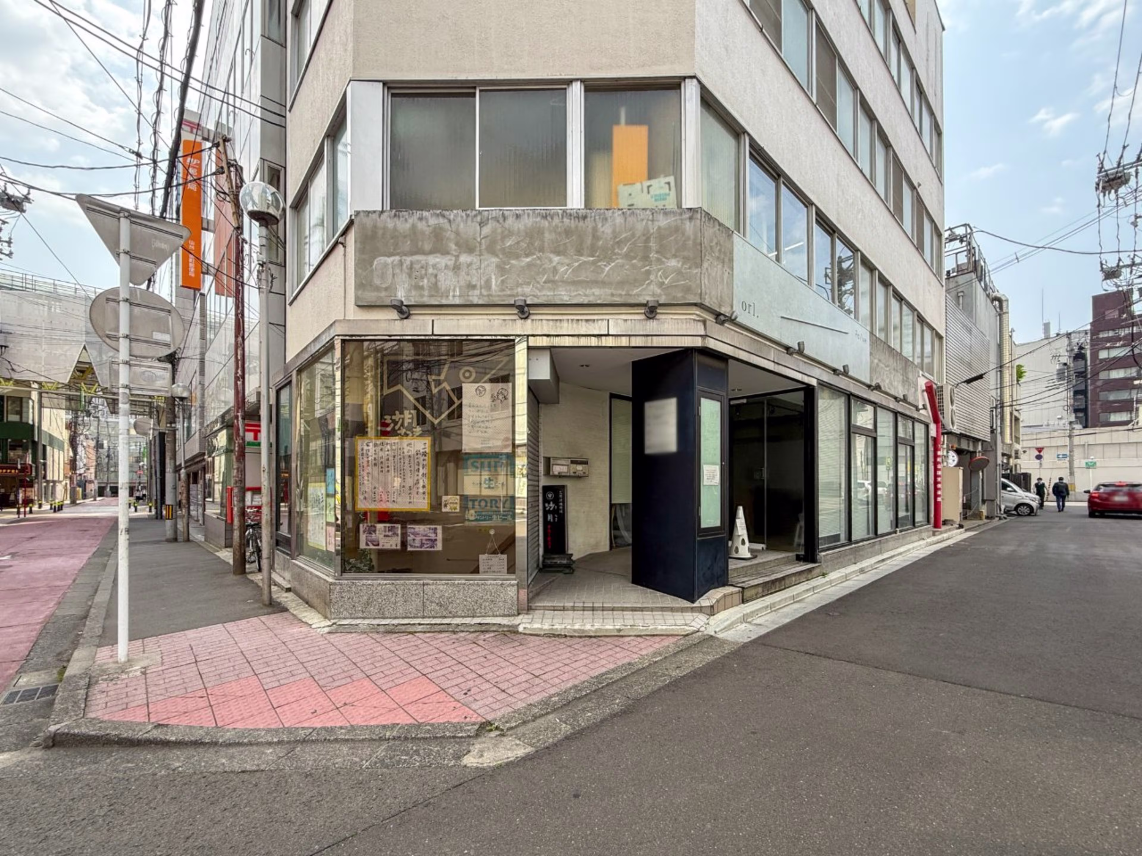 日の出ビル