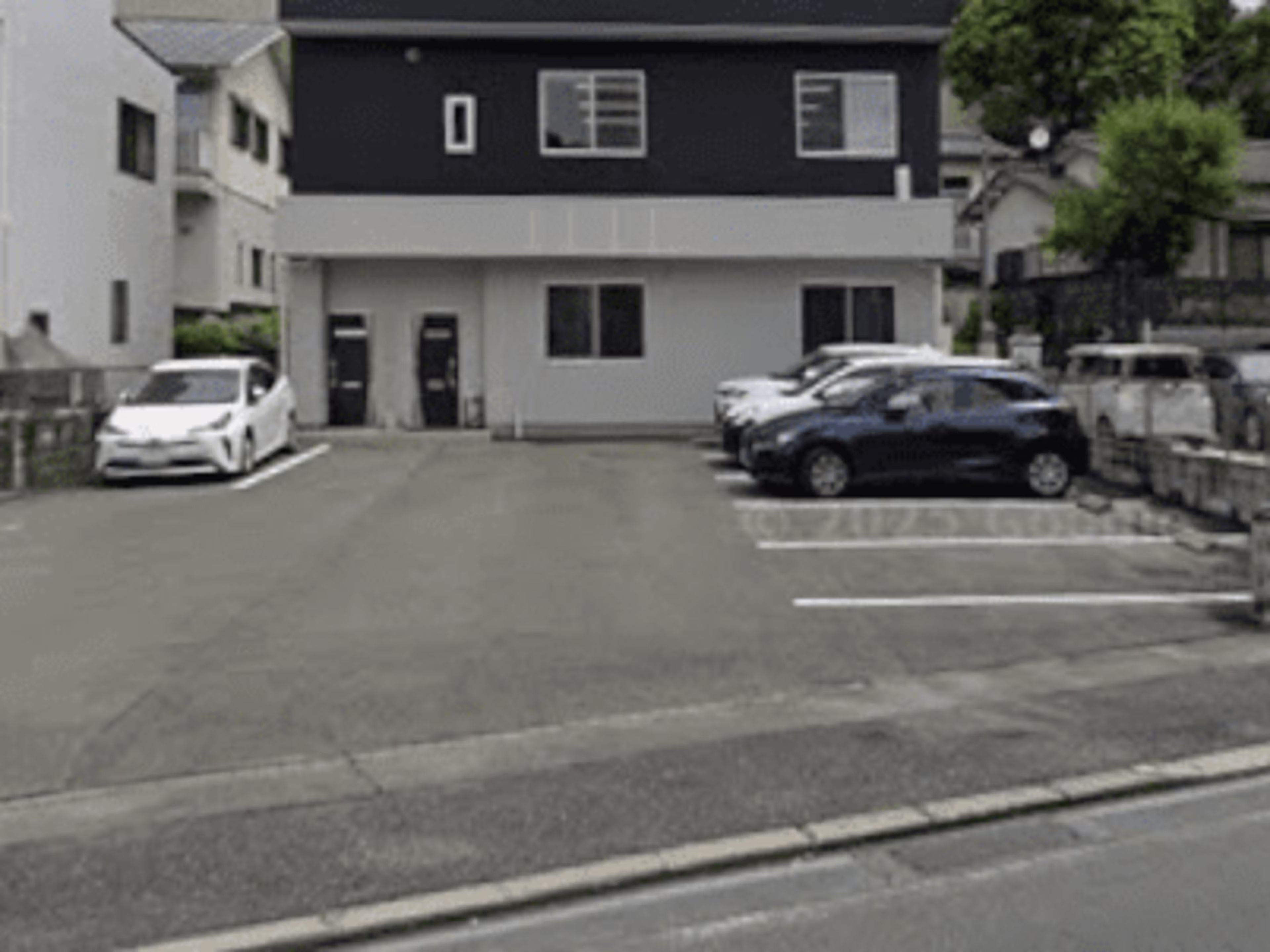 春日4丁目貸事務所