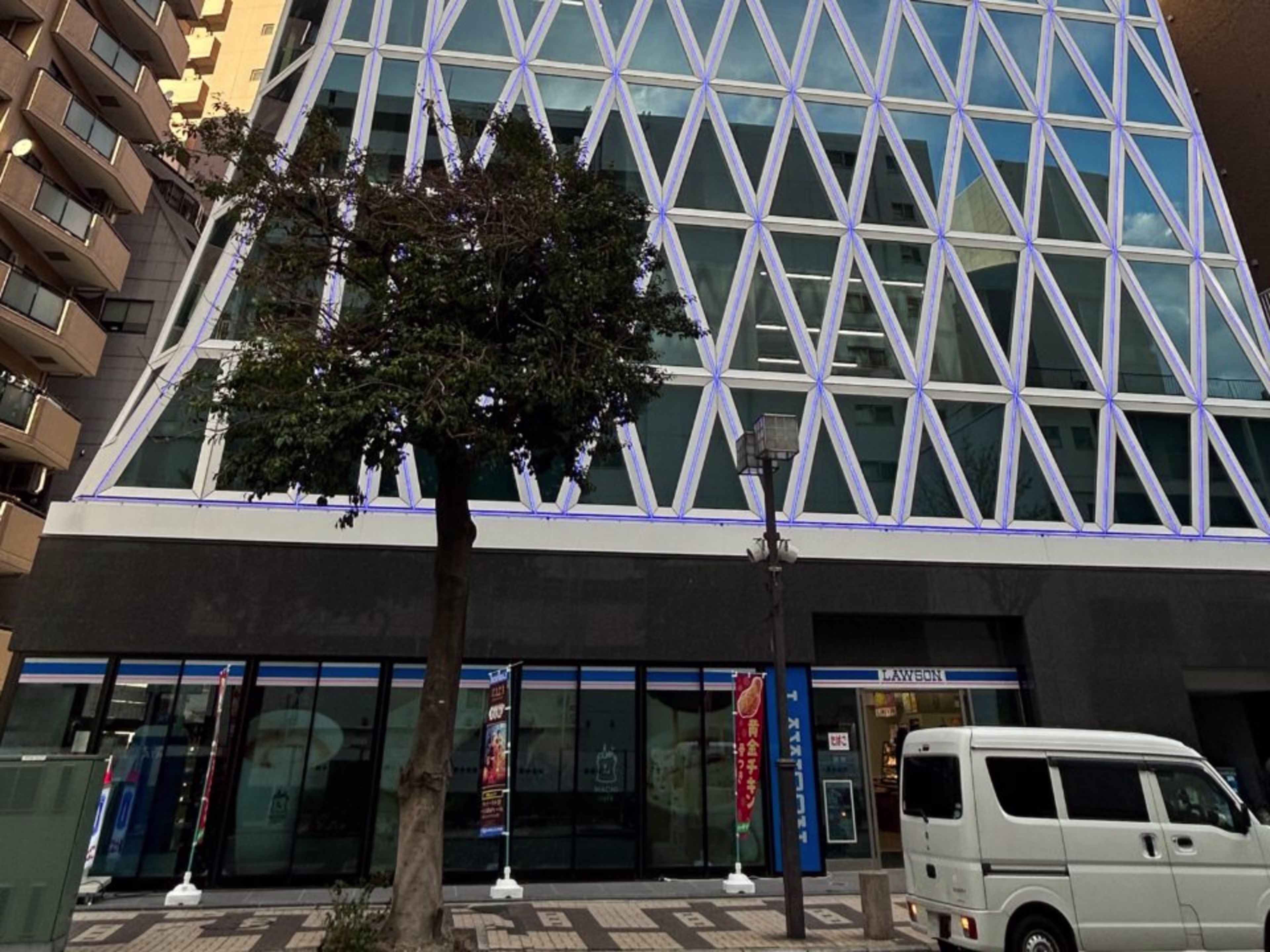 タクエー吉田町ビル