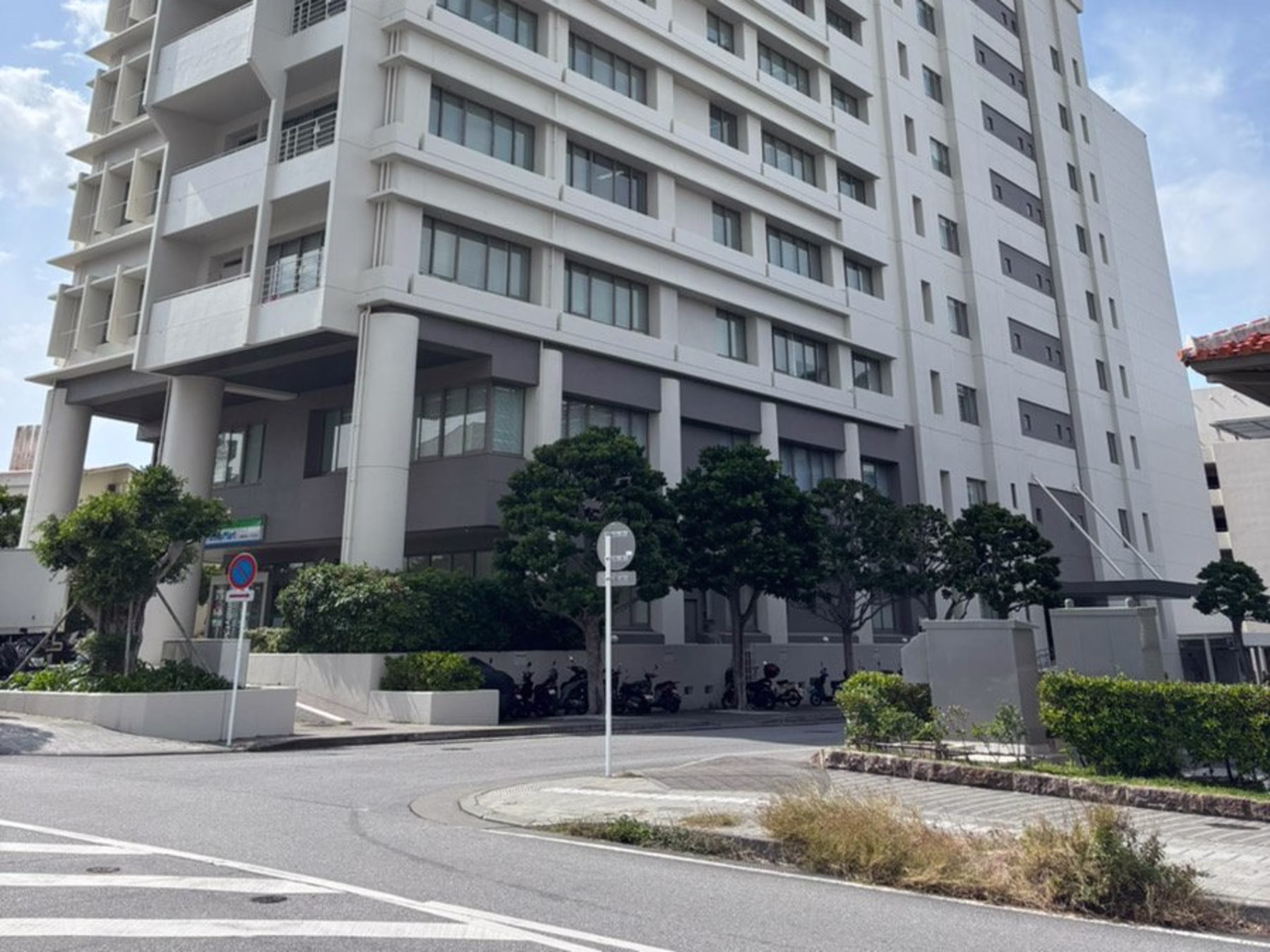 那覇新都心メディアビル