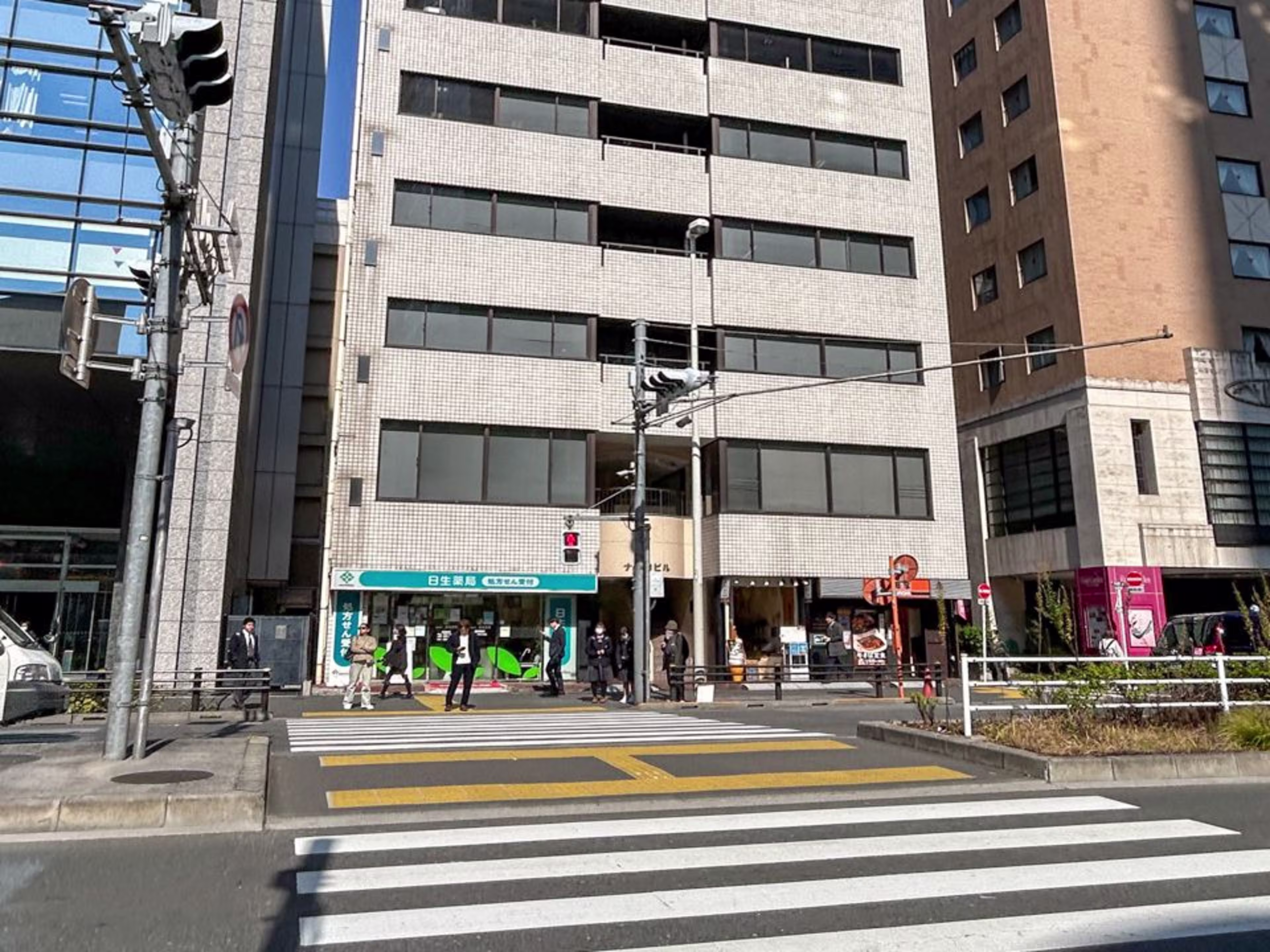 ナルコビル