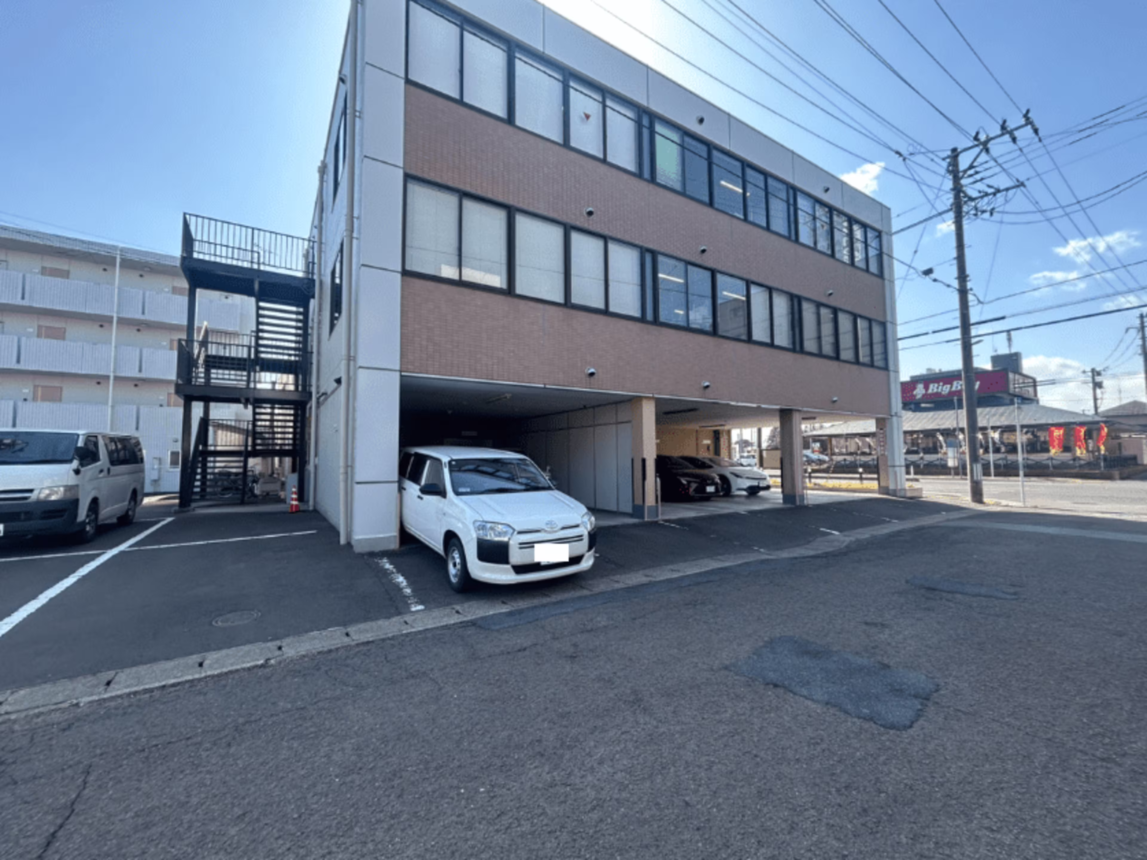 アイランドビル