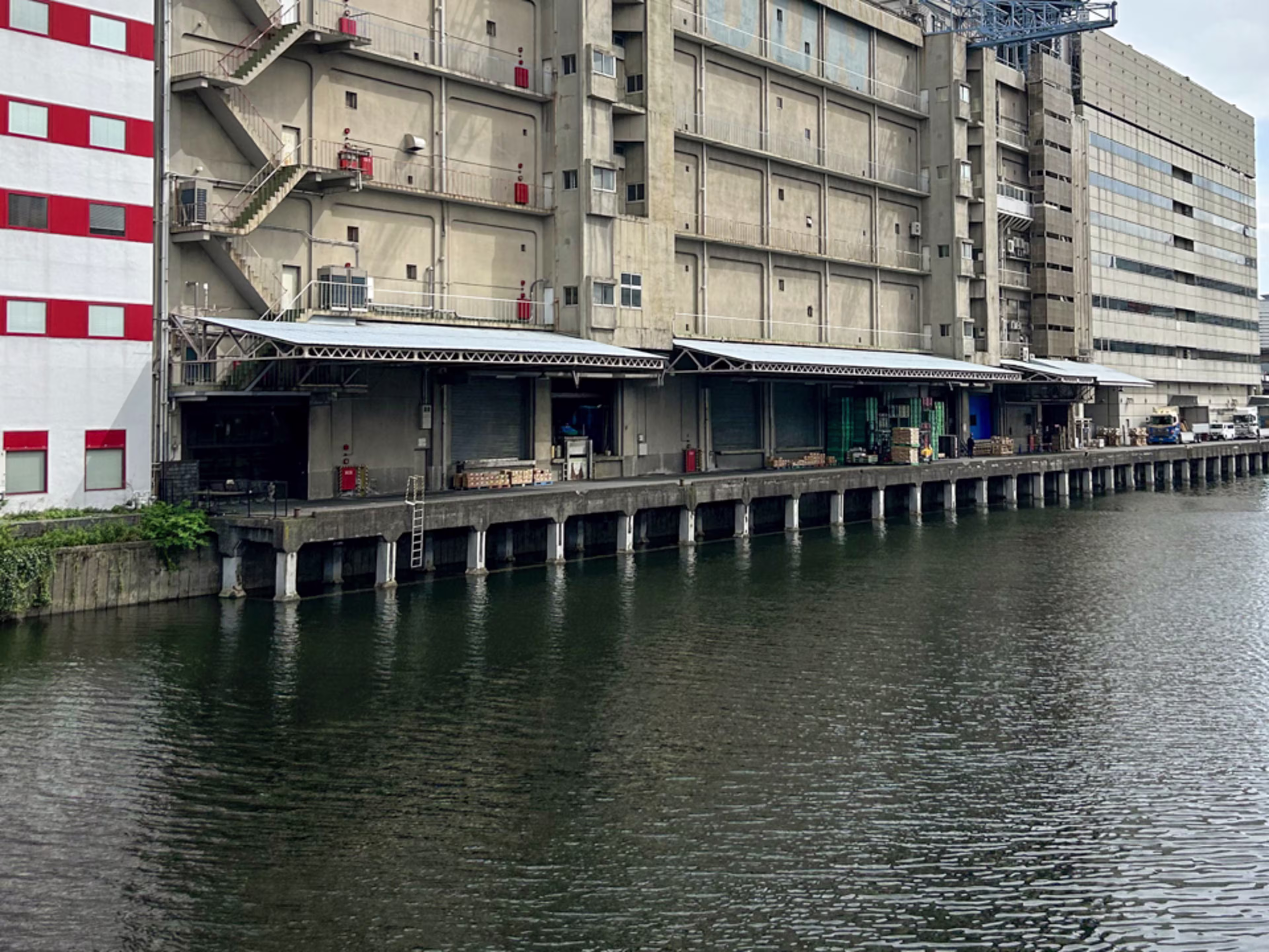 第1東運ビル