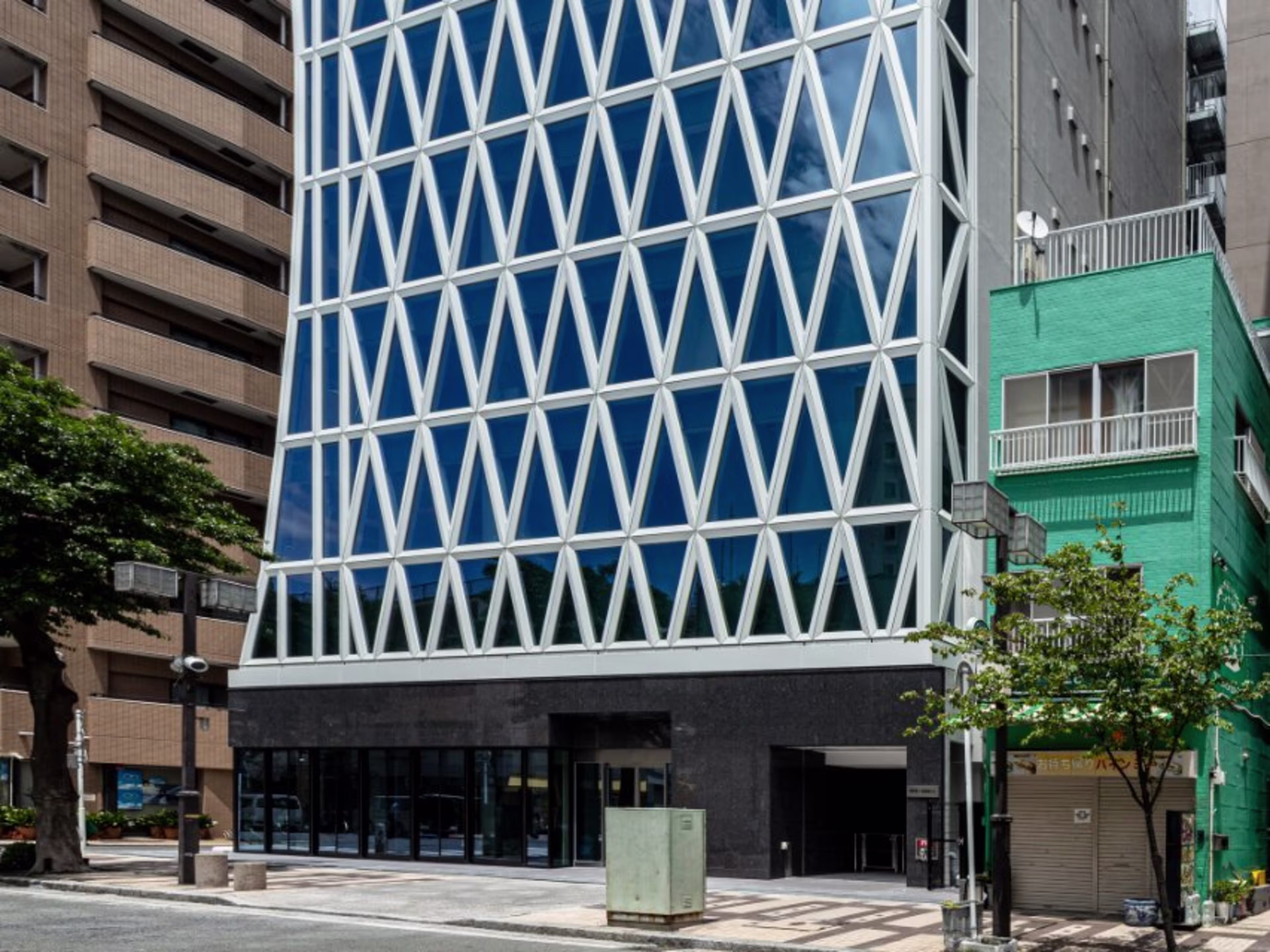 タクエー吉田町ビル