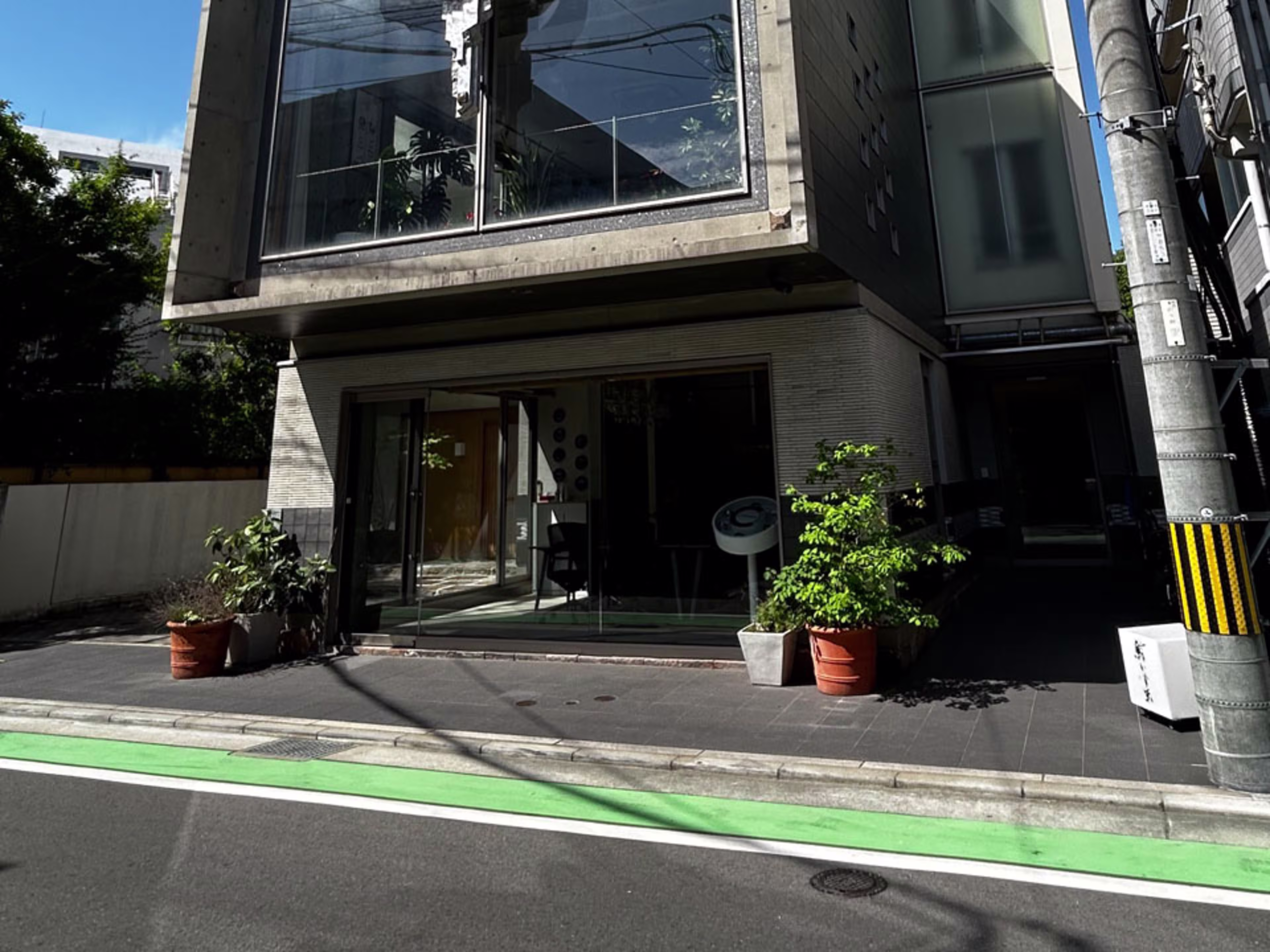 香ビル（KOU）
