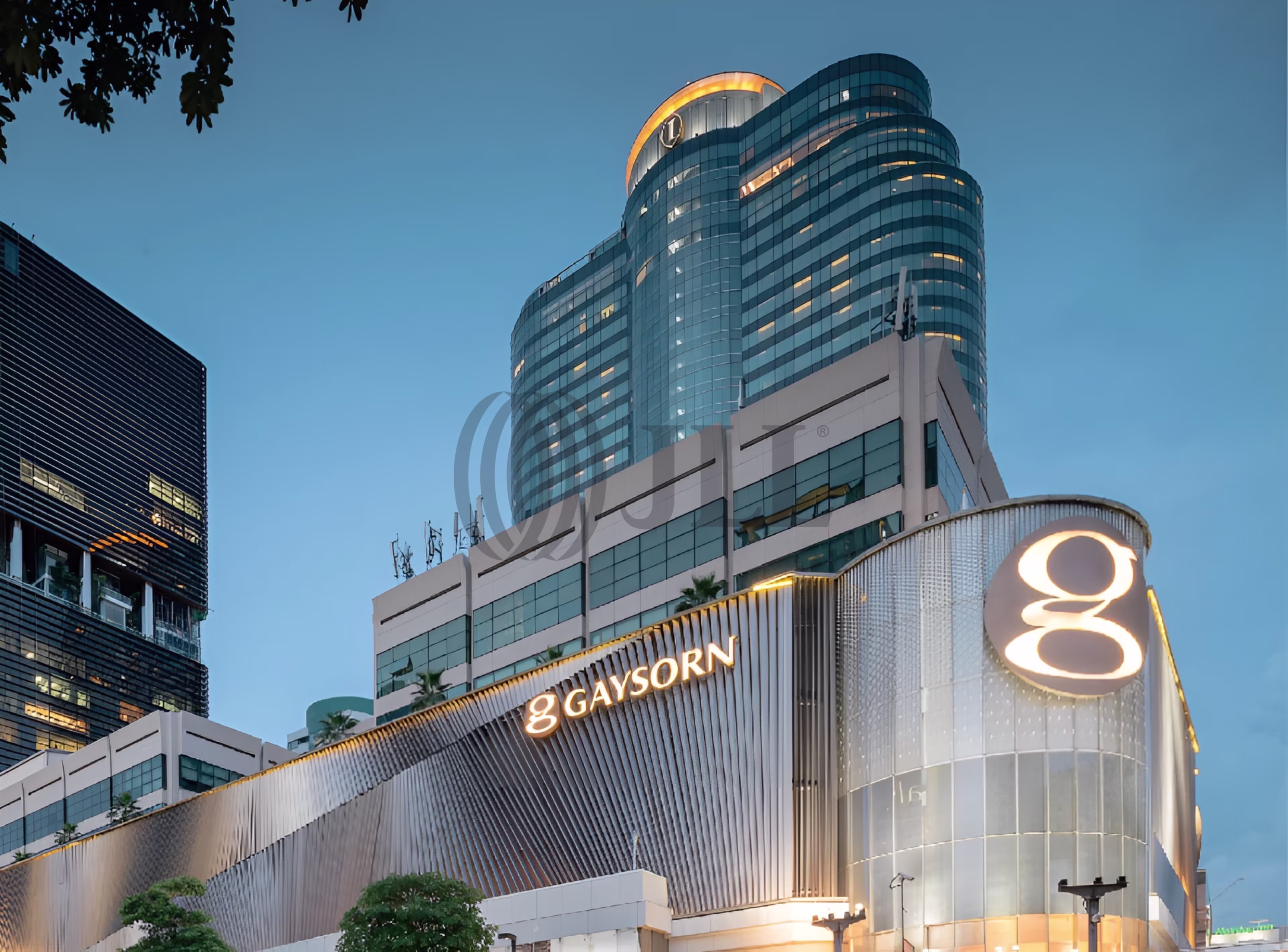 999, Phloen Chit Road, Lumphini