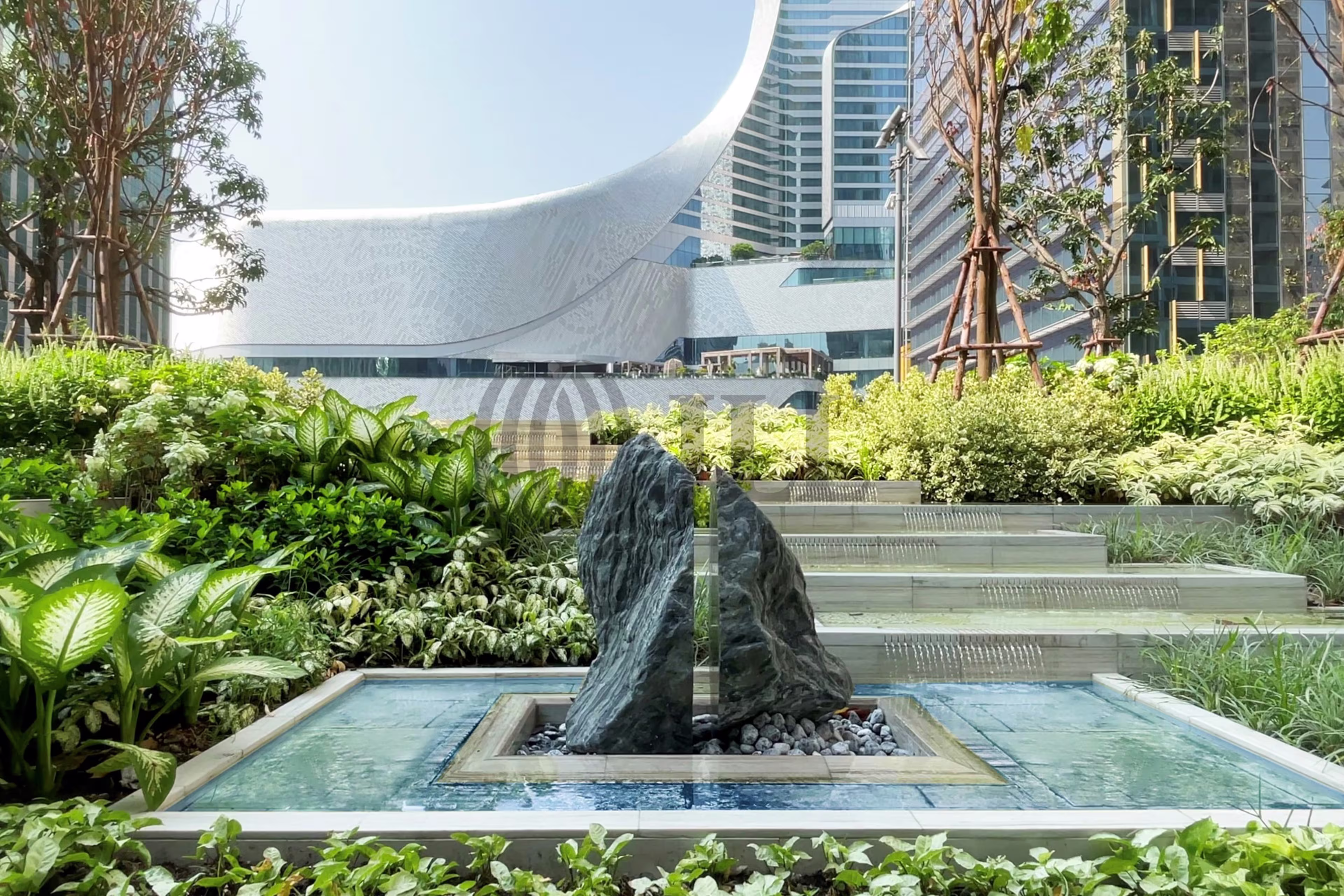 548, Phloen Chit Road, Lumphini