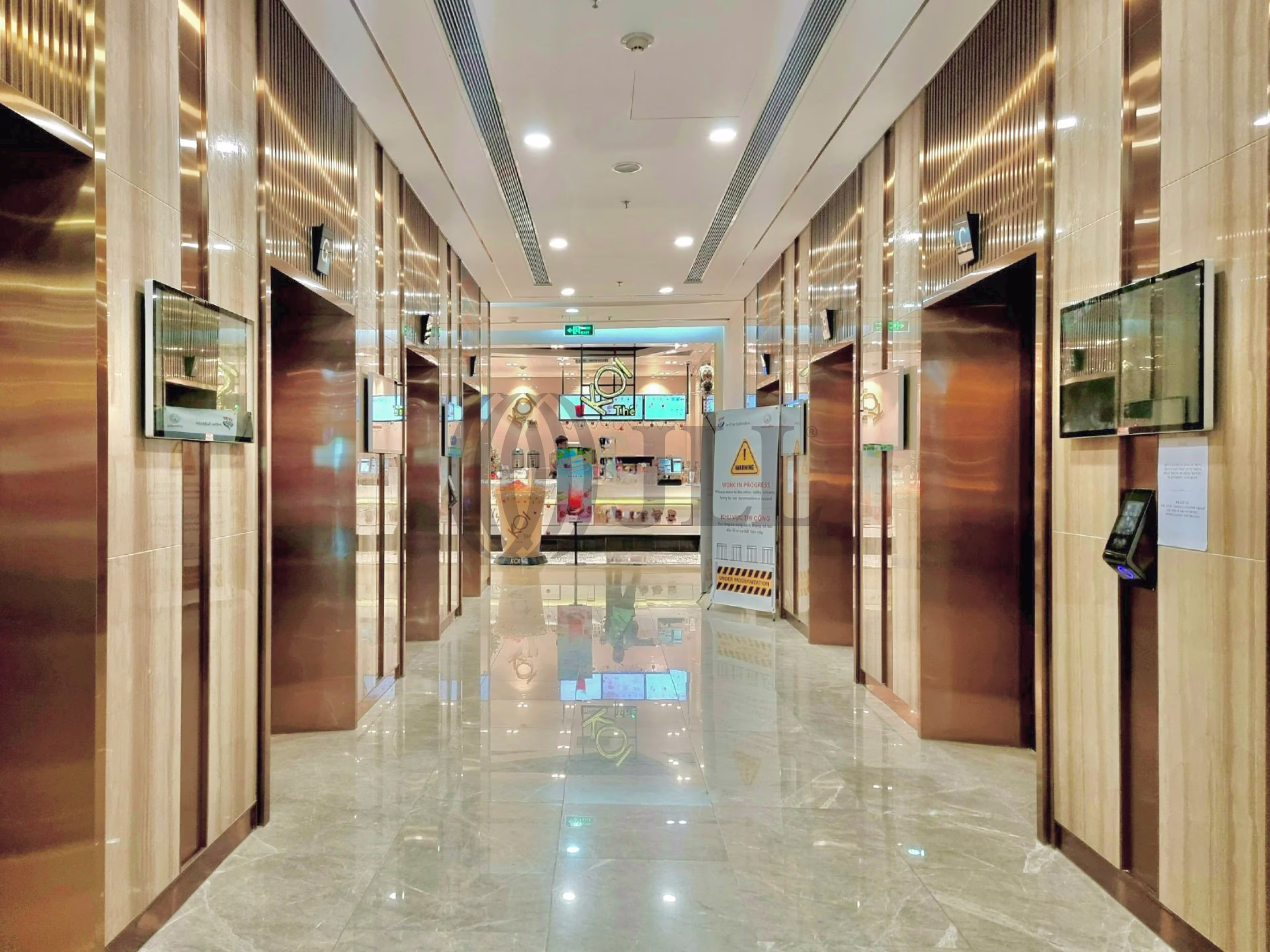 70-72 Le Thanh Ton, Ben Nghe Ward