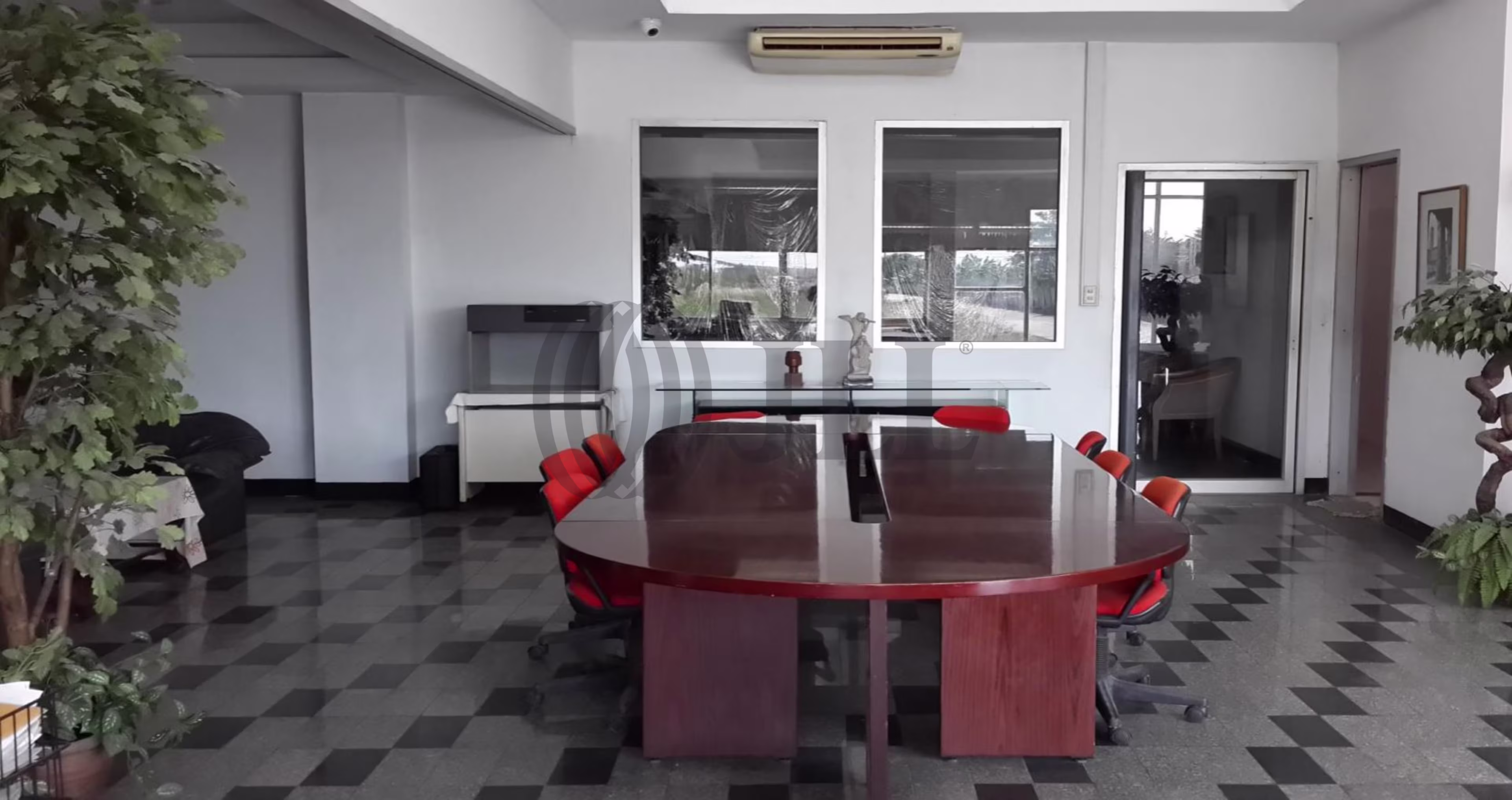 111 Moo 2 Theparuk Road km.25