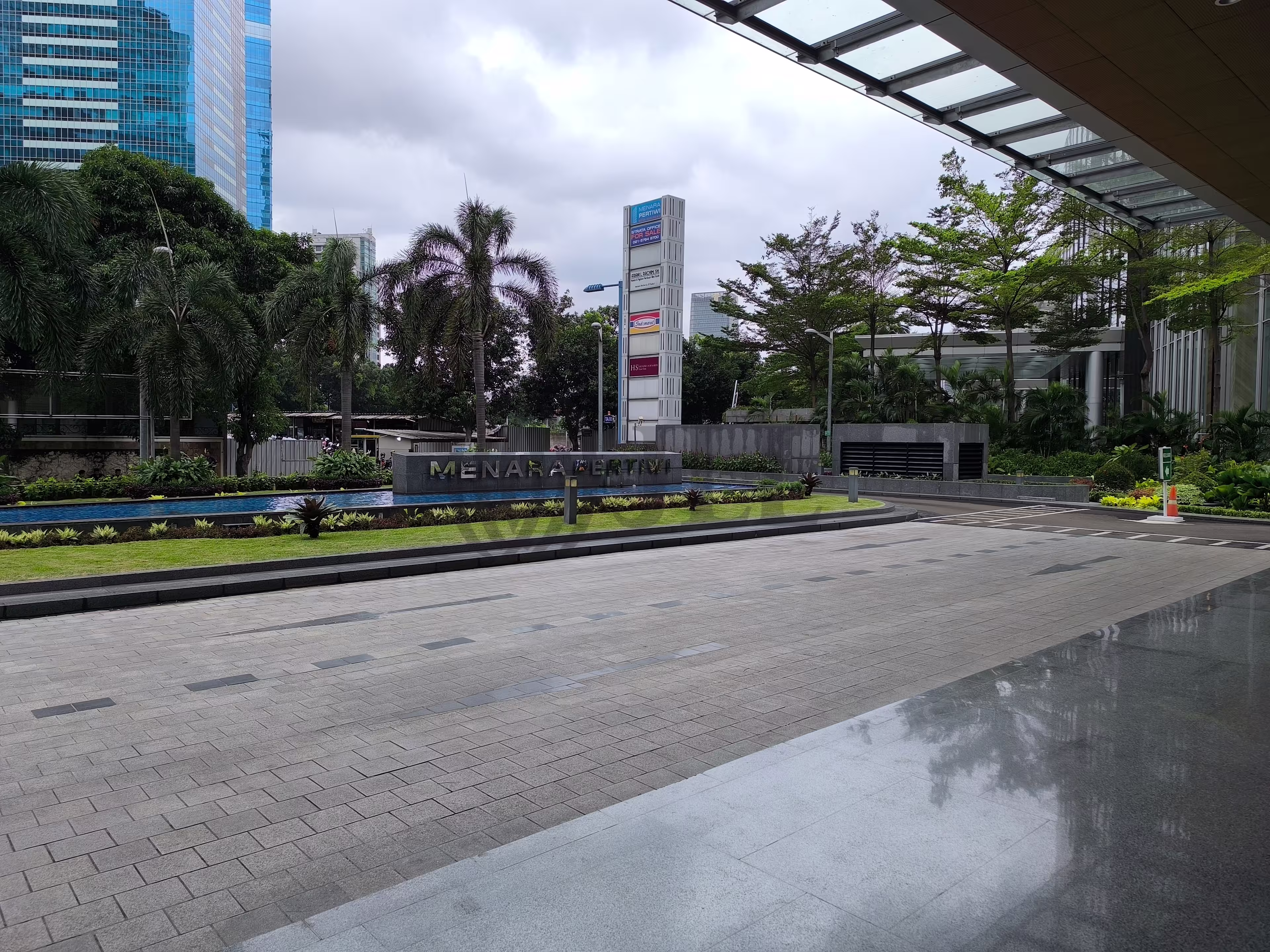 Jl. DR. Ide Anak Agung Gde Agung Blok 6.2